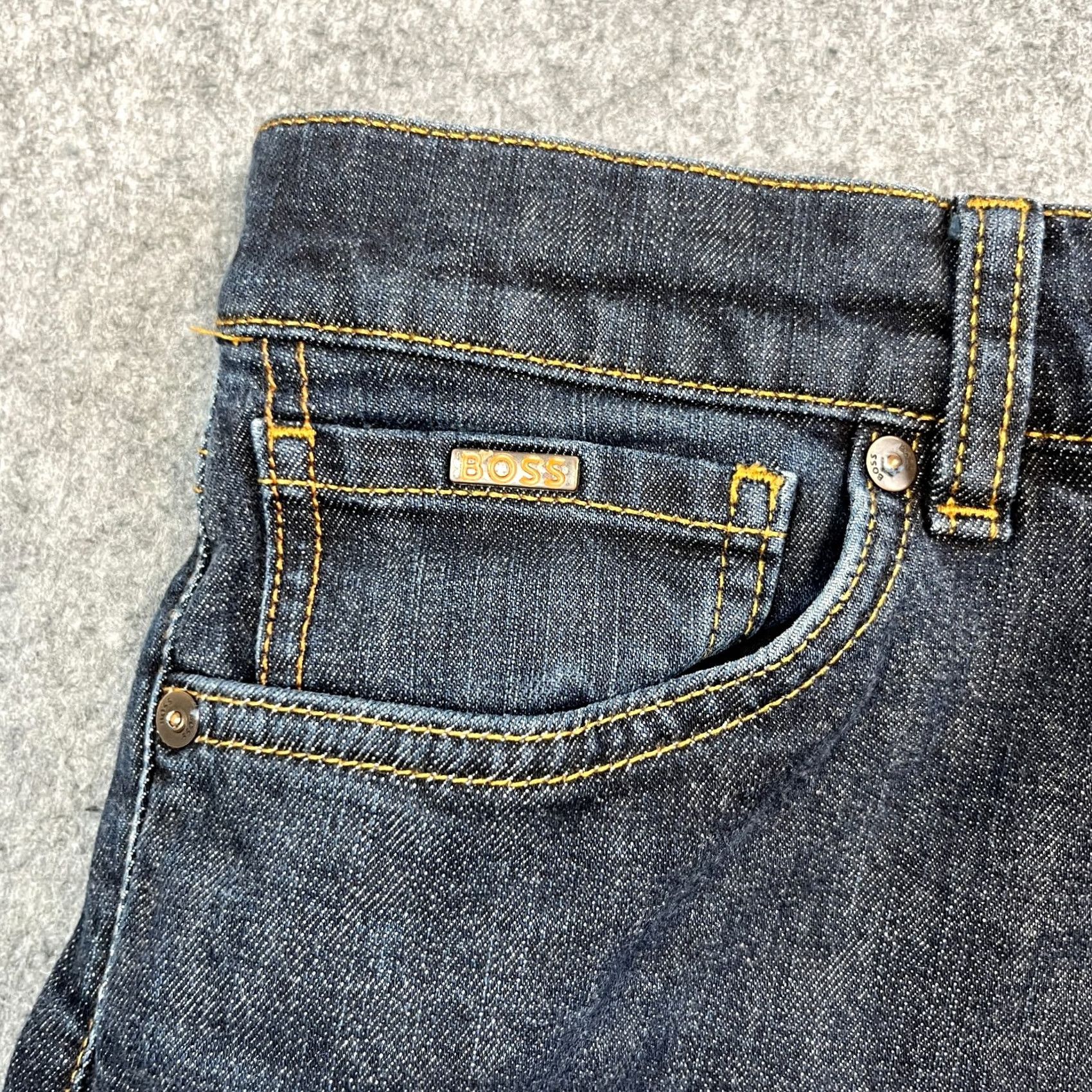 Hugo Boss HUGO BOSS Jeans Tapered Fit 32 32 Dark Blue Stretch Maine Denim 5-Pocket Mens Slim Adult Regular 32 in Blue Size US 32 / EU 48 - 7 Thumbnail