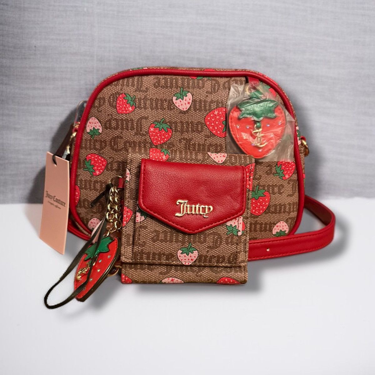 Juicy Couture Juicy Couture Freshly Picked Strawberry camera bag & wallet Size ONE SIZE - 1 Thumbnail