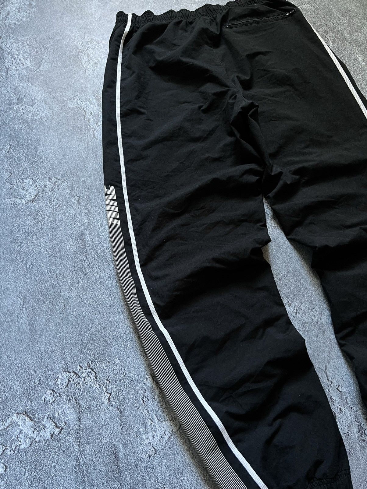 Nike Vintage Nike Nylon Track Pants Drill Double Swoosh Striped M Size US 34 / EU 50 - 11 Thumbnail