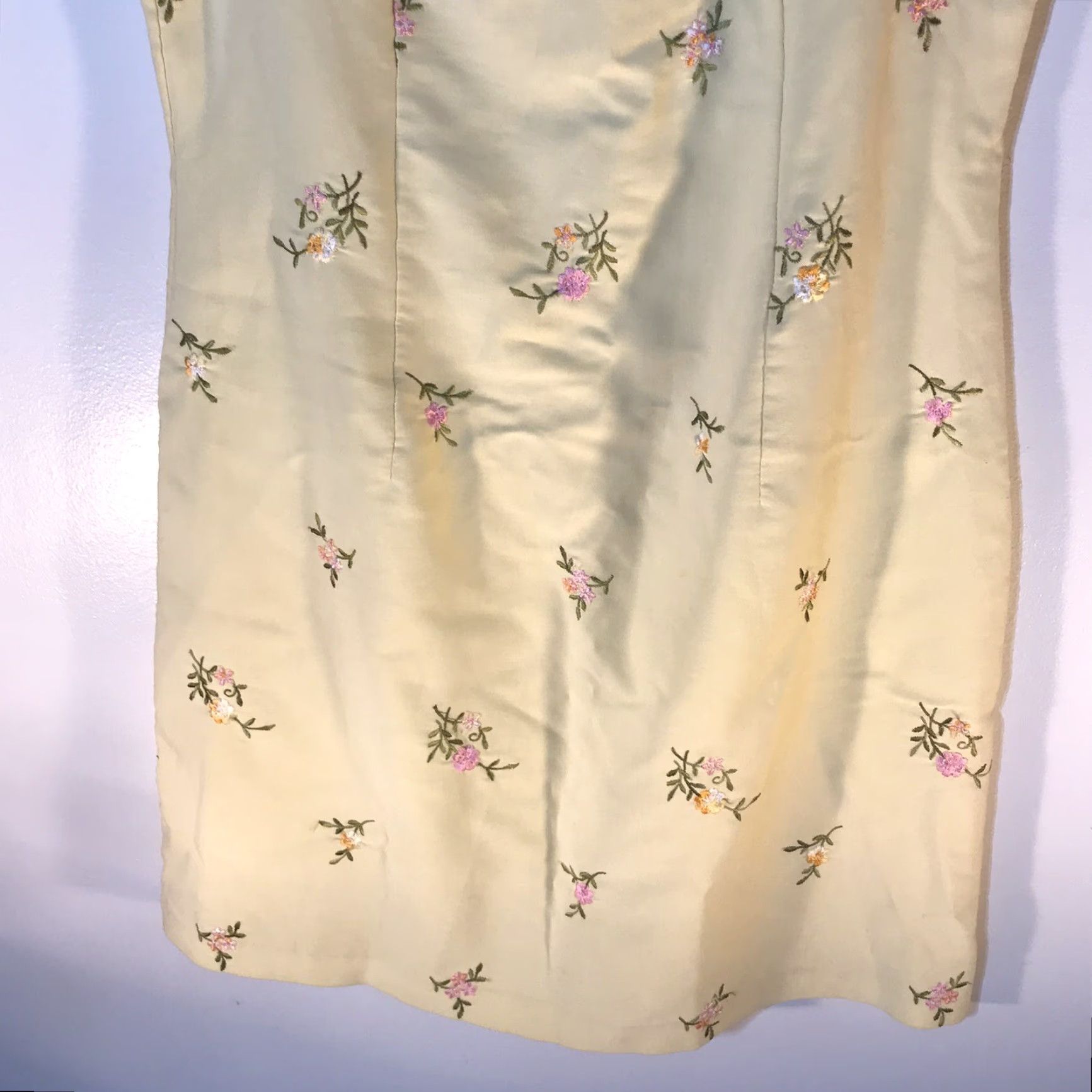 Vintage VINTAGE City Triangles Women's Dress Knee Length Floral Embroidered Sleeveless Spring Summer Size 13-14 Yellow Size XL / US 12-14 / IT 48-50 - 3 Thumbnail
