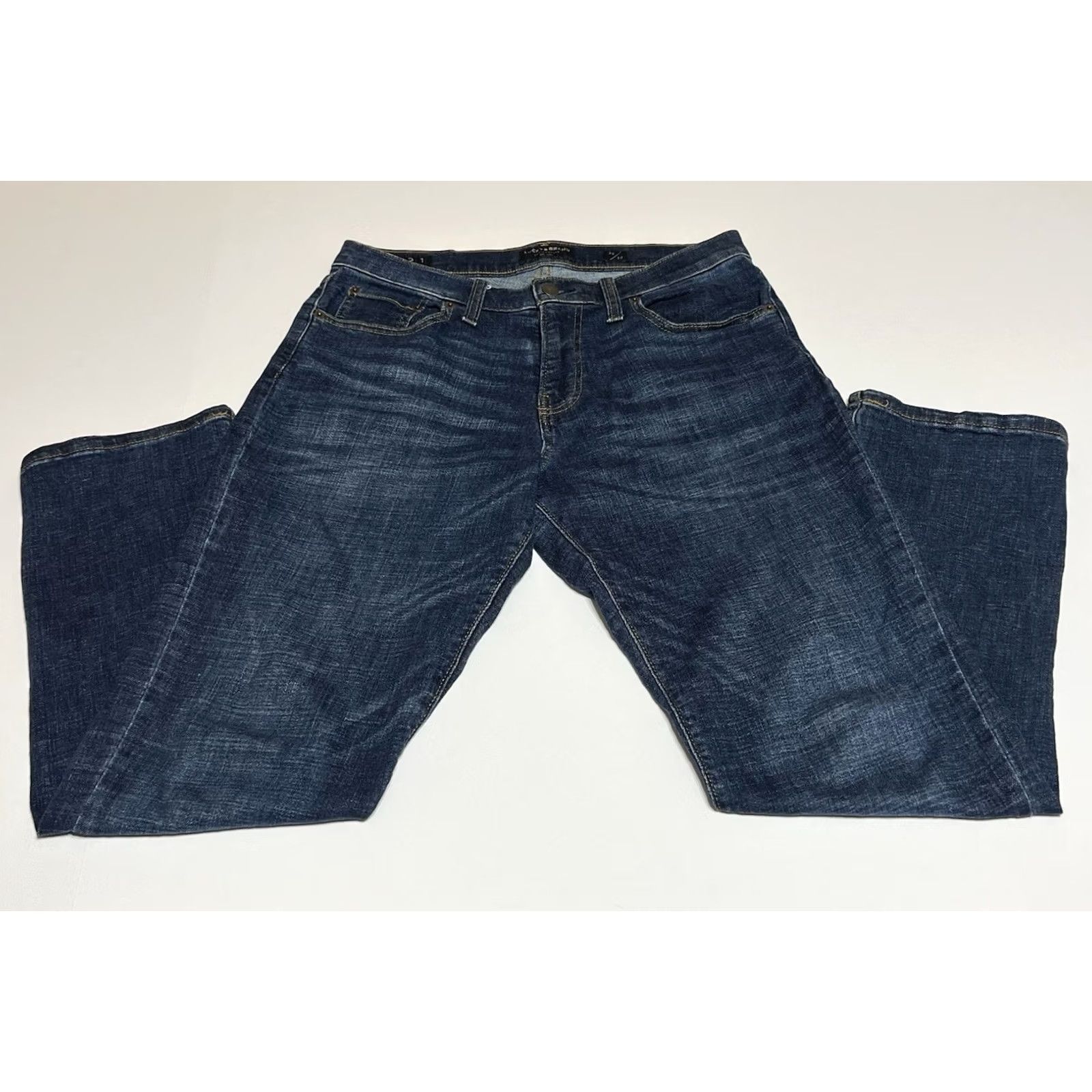 Lucky Brand Lucky Brand Jeans Mens 30x30 Blue Denim 221 Straight Dark Wash 5-Pocket Regular Rise Mid-Waist Vintage No N/A Size US 30 / EU 46 - 2 Thumbnail