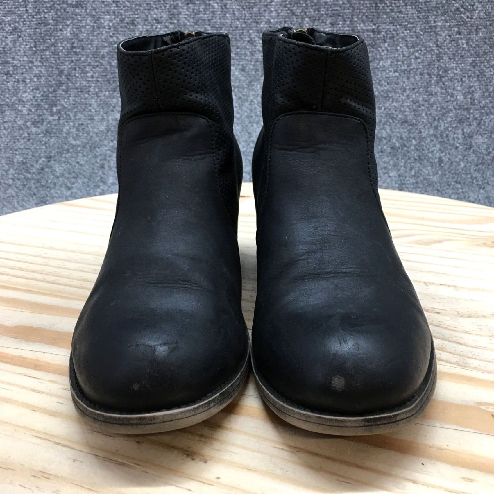 Billabong Billabong Boots Womens 8 Talia Casual Back Zip Ankle Bootie Black Faux Leather Size US 8 / IT 38 - 7 Thumbnail