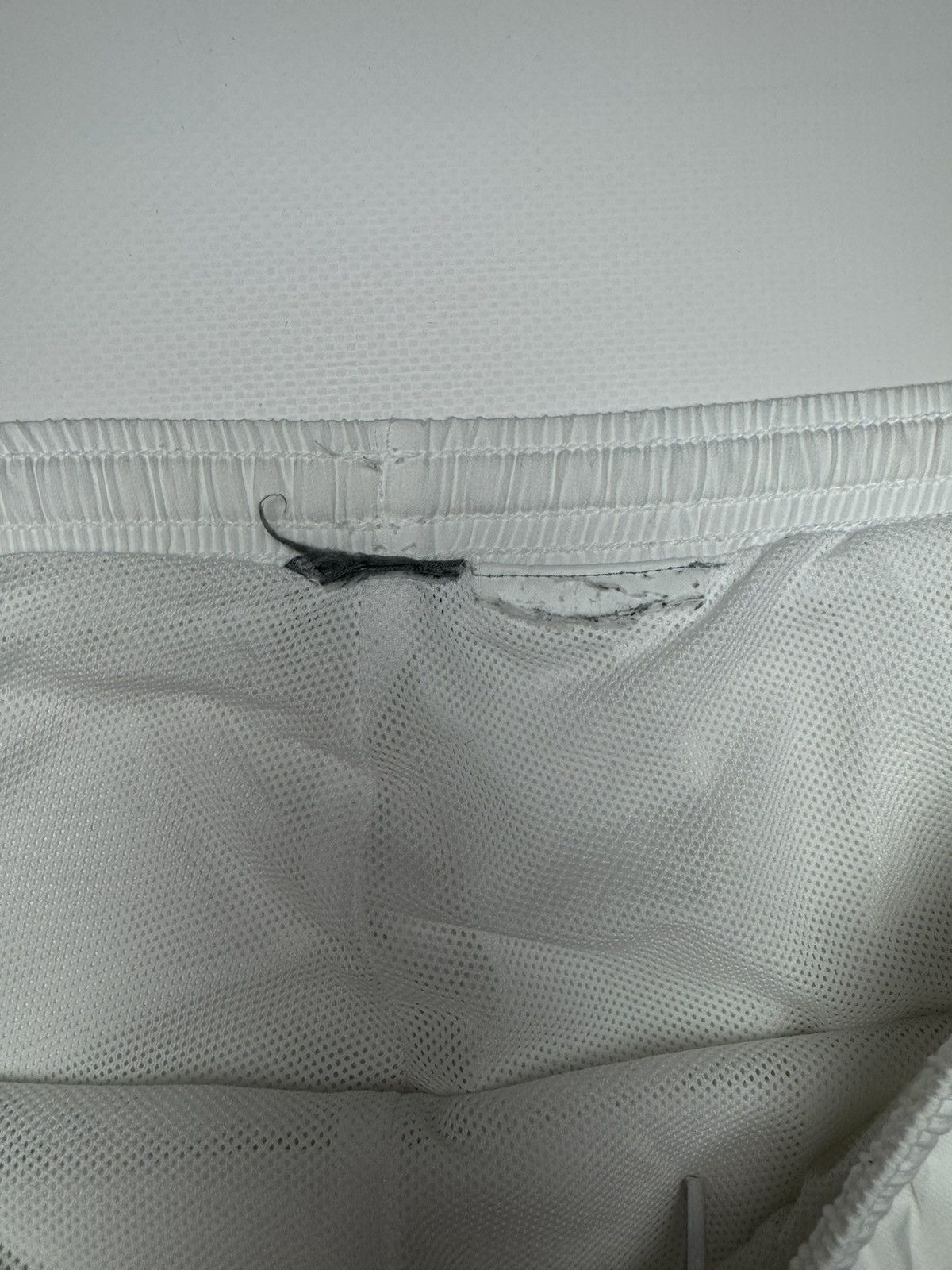 Nike Nike White Mesh-Lined Track Pants Size US 34 / EU 50 - 5 Thumbnail