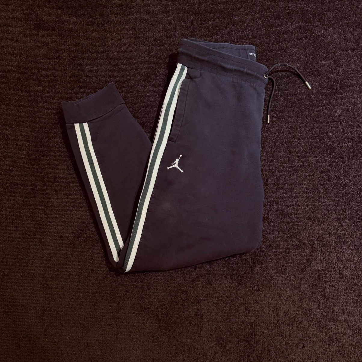 Jordan Brand Jordan brand X PSG sweatpants Size US 36 / EU 52 - 2 Thumbnail