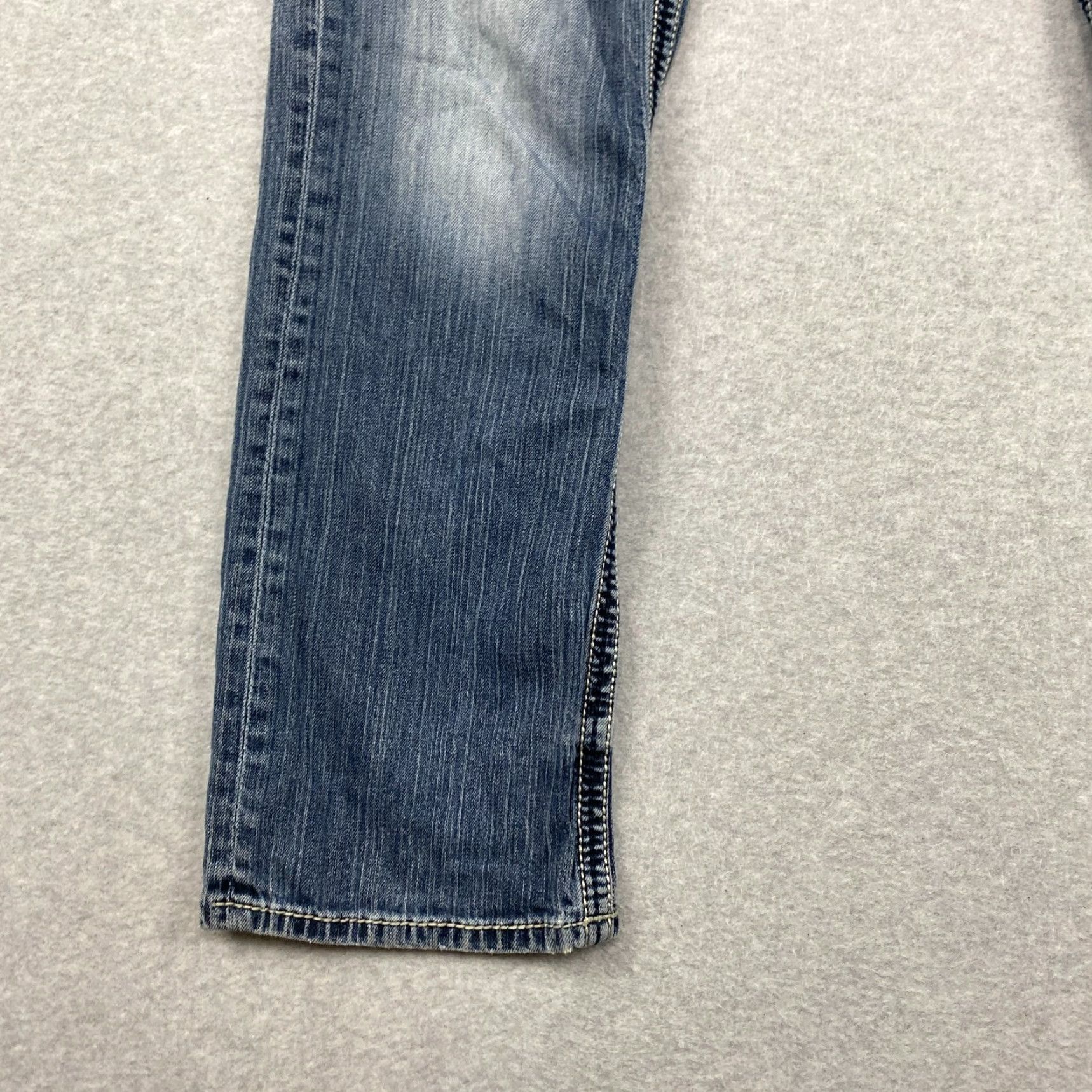 Vintage Buckle BKE Jake Jeans Mens 33R Blue Straight Distressed Denim Size US 33 - 4 Thumbnail