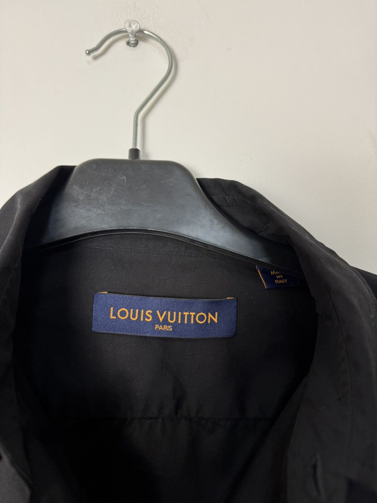 Louis Vuitton Louis Vuitton by Virgil Abloh Staples Edition Black Shirt Size US S / EU 44-46 / 1 - 14 Thumbnail