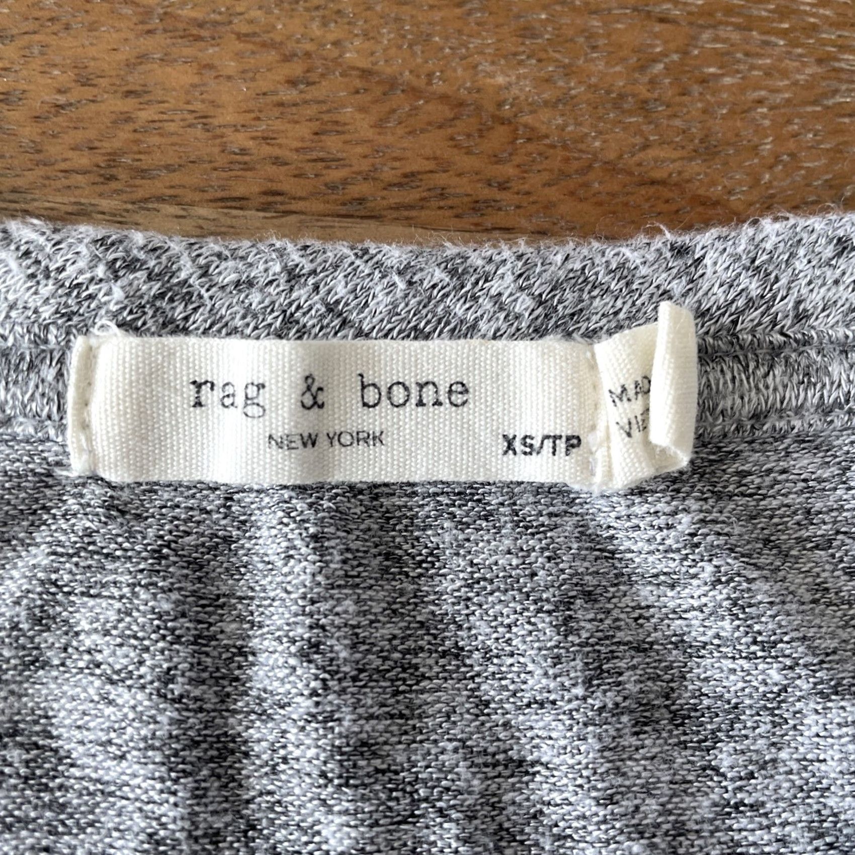 Rag & Bone Rag & Bone Womens XS Long Sleeve Top Heathered Gray Crew Neck Pullover Lightweight Casual Knit T-Shirt Size XS / US 0-2 / IT 36-38 - 3 Thumbnail