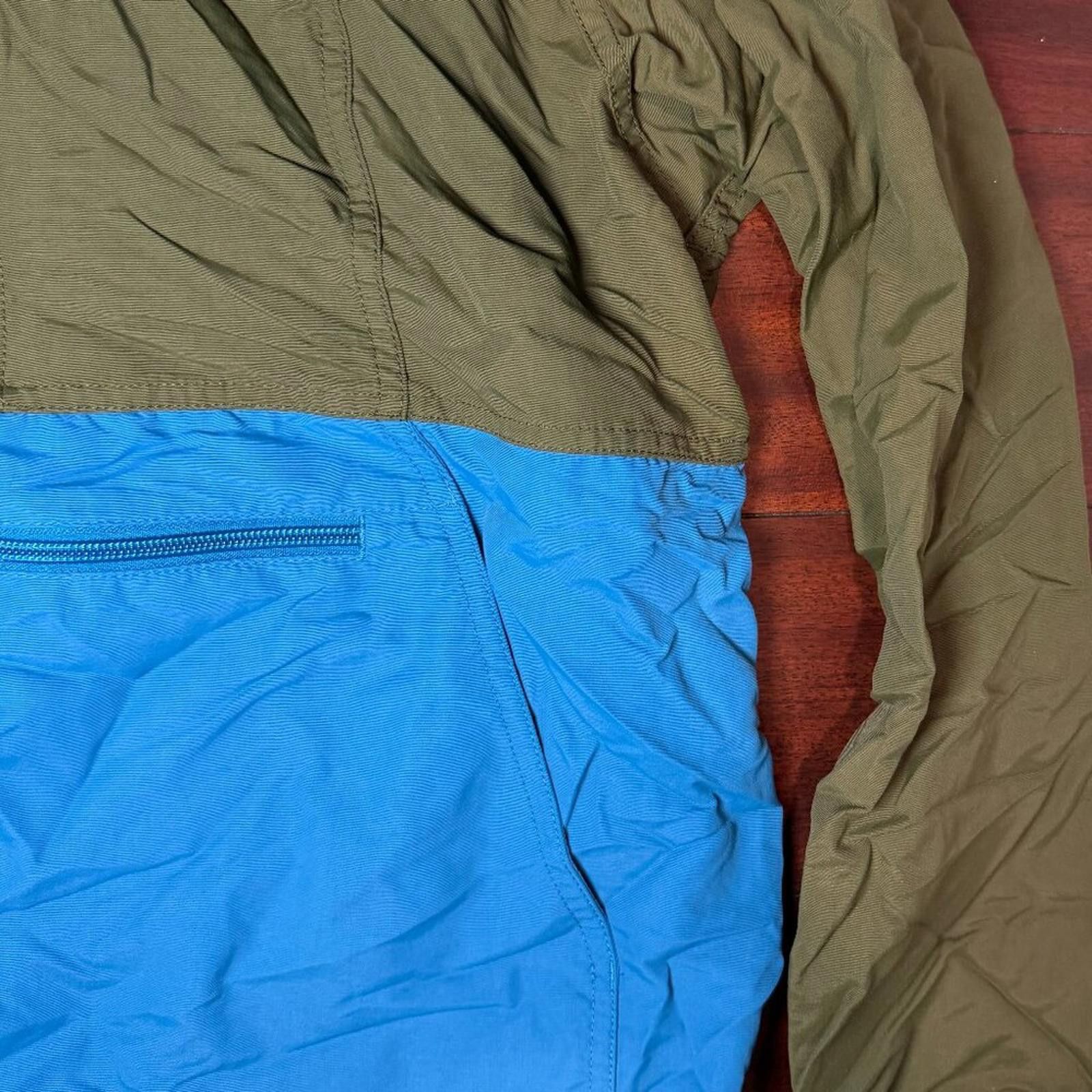 L.L. Bean L.L.Bean XS Petite Hooded Jacket Lightweight Outdoor Size XS / US 0-2 / IT 36-38 - 6 Thumbnail