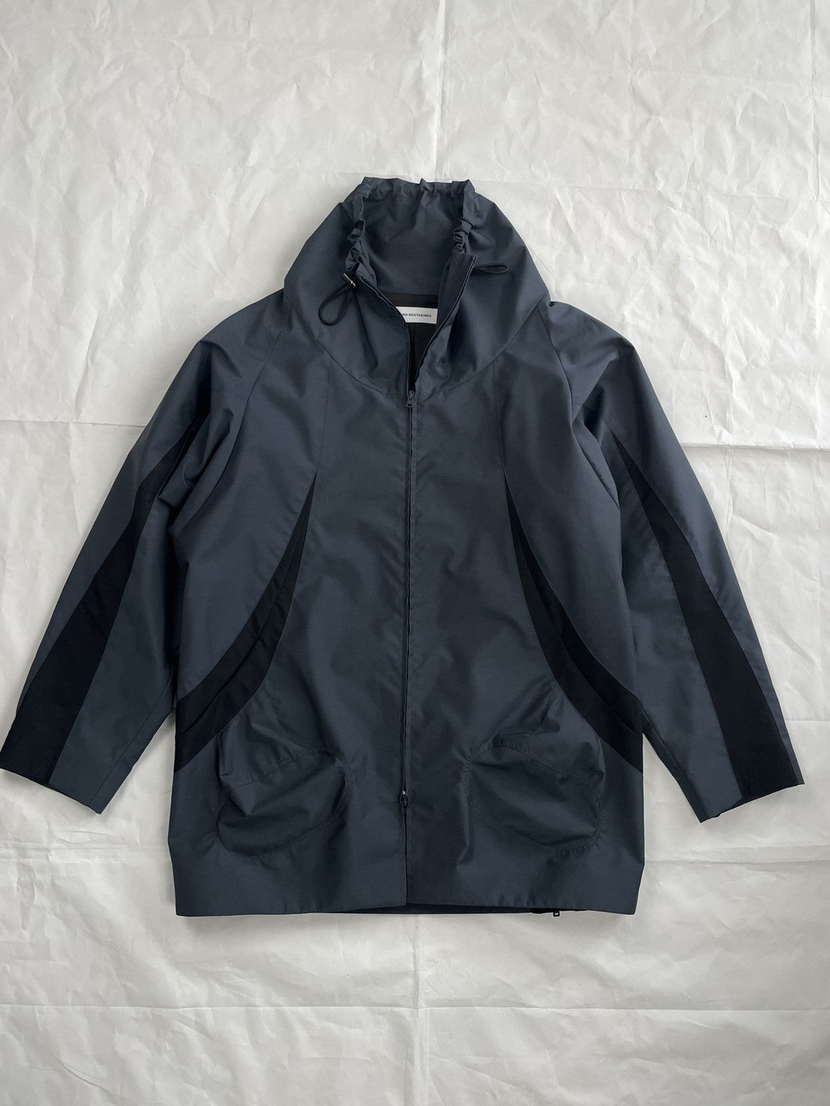 image of Kiko Kostadinov 00082020 Tucker Riding Claw Parka in Grey, Men's (Size Medium)