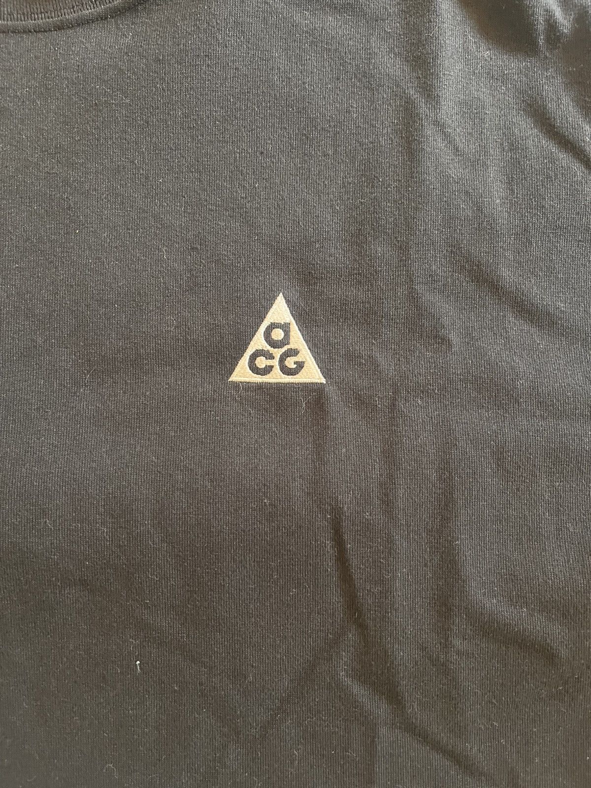 Nike ACG Nike acg black embroidered logo tee Size US XL / EU 56 / 4 - 2 Thumbnail