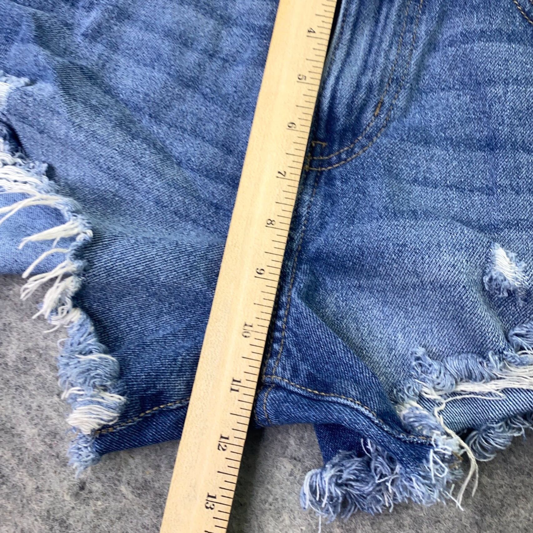 Denime Sincerely Jules Womens Shorts Size 1 Juniors Denim Blue Distressed Cut-Off Stretch Size 25" / US 0 / IT 36 - 7 Thumbnail