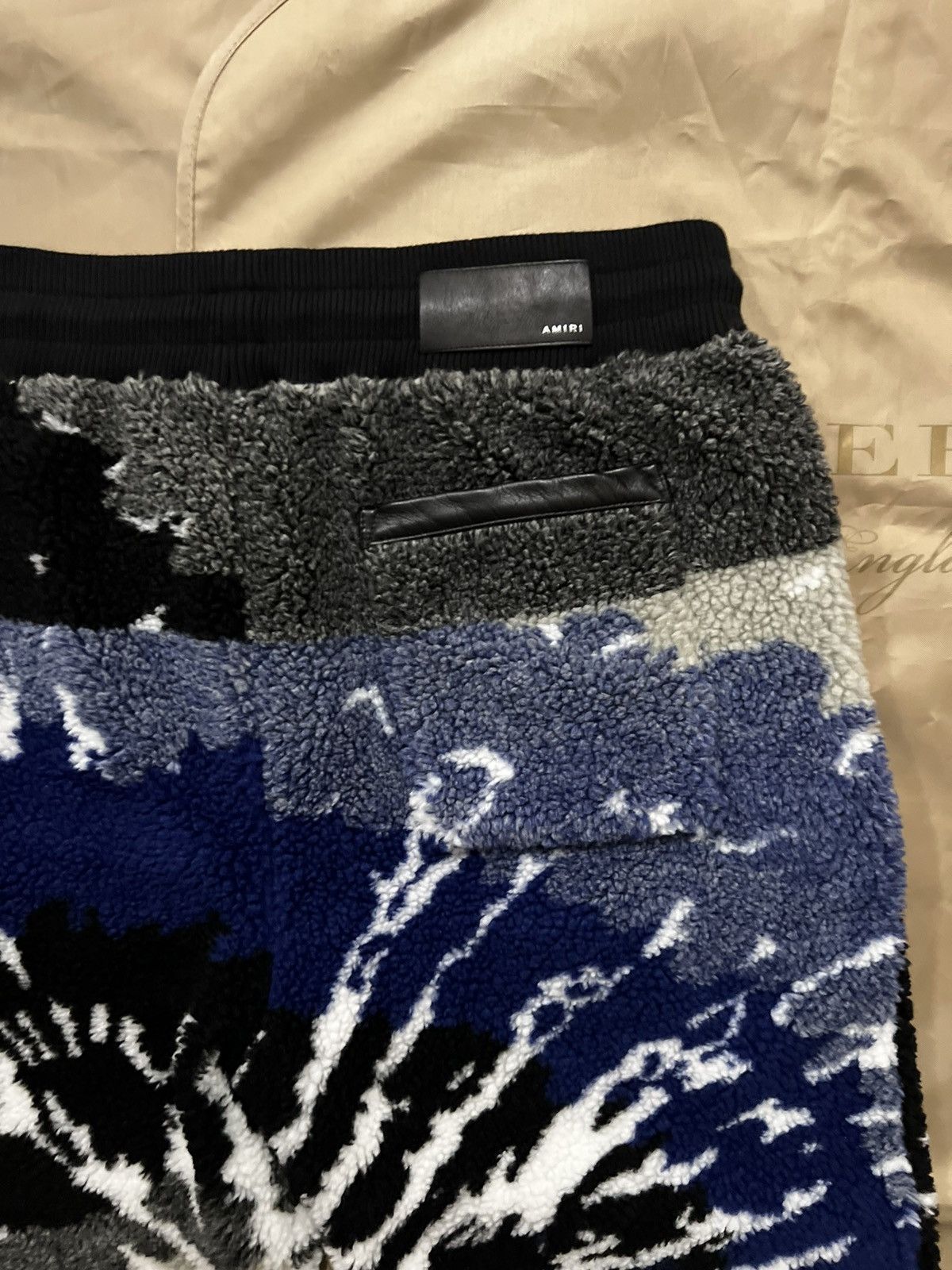 Amiri AMIRI tie-dye textured straight trousers size L $1800 Size US 34 / EU 50 - 10 Thumbnail