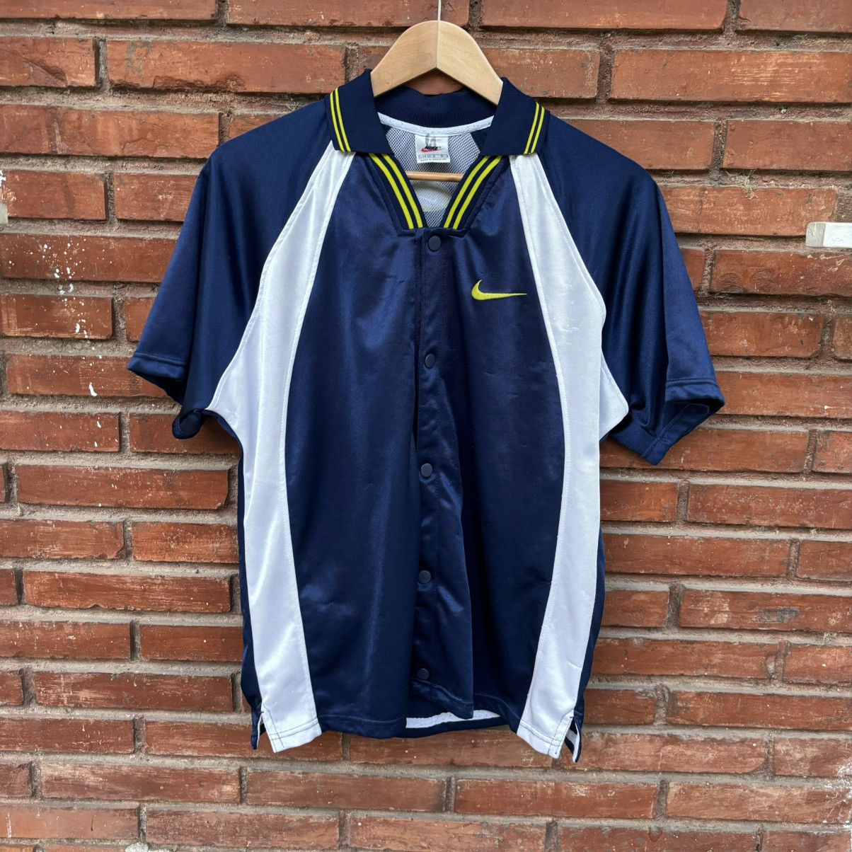 Nike Nike vintage jacket with rivets Size US L / EU 52-54 / 3 - 1 Thumbnail