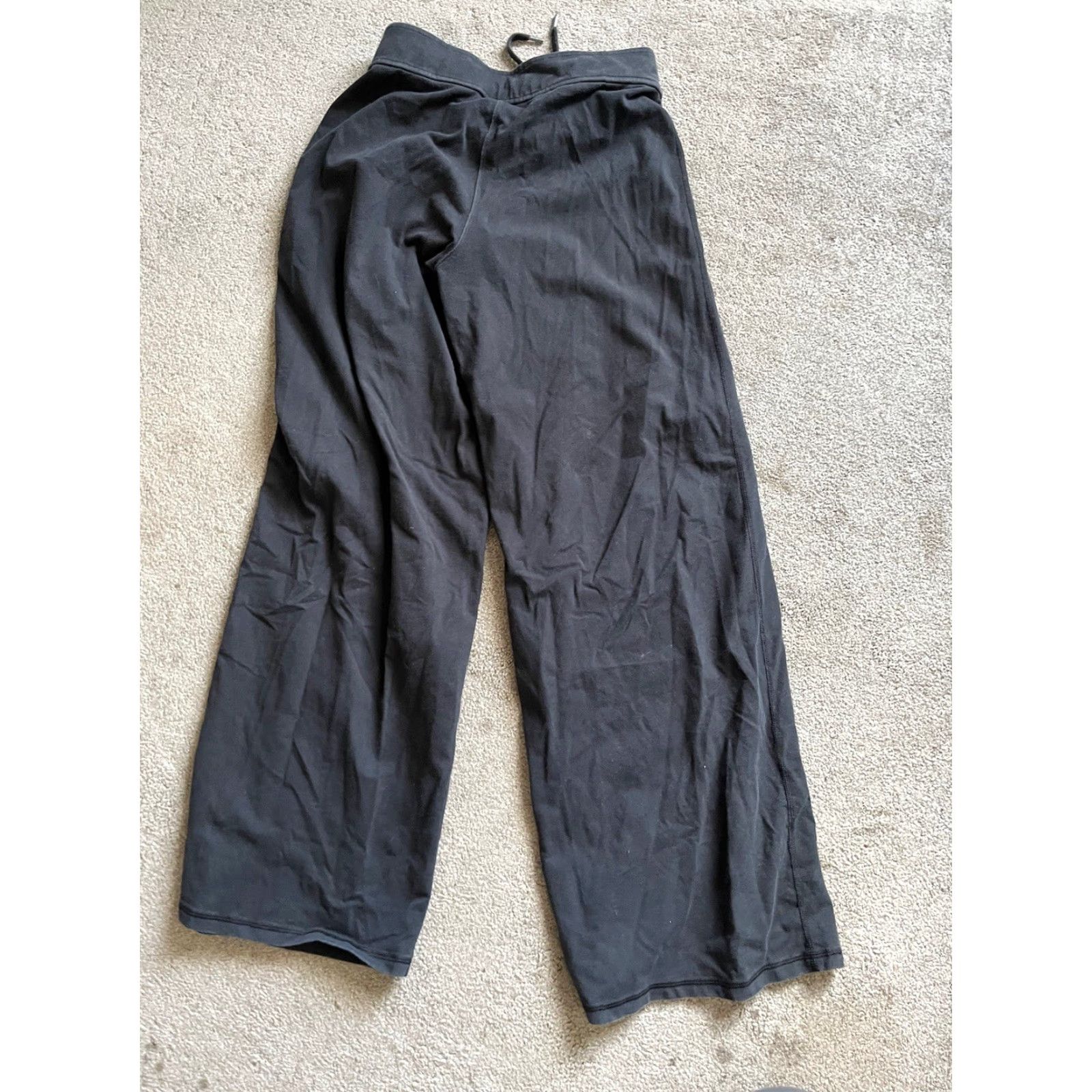 Under Armour Under Armour Sweatpants Women’s Size S Black Winter Fall Coldgear Pants Size 28" / US 6 / IT 42 - 3 Thumbnail