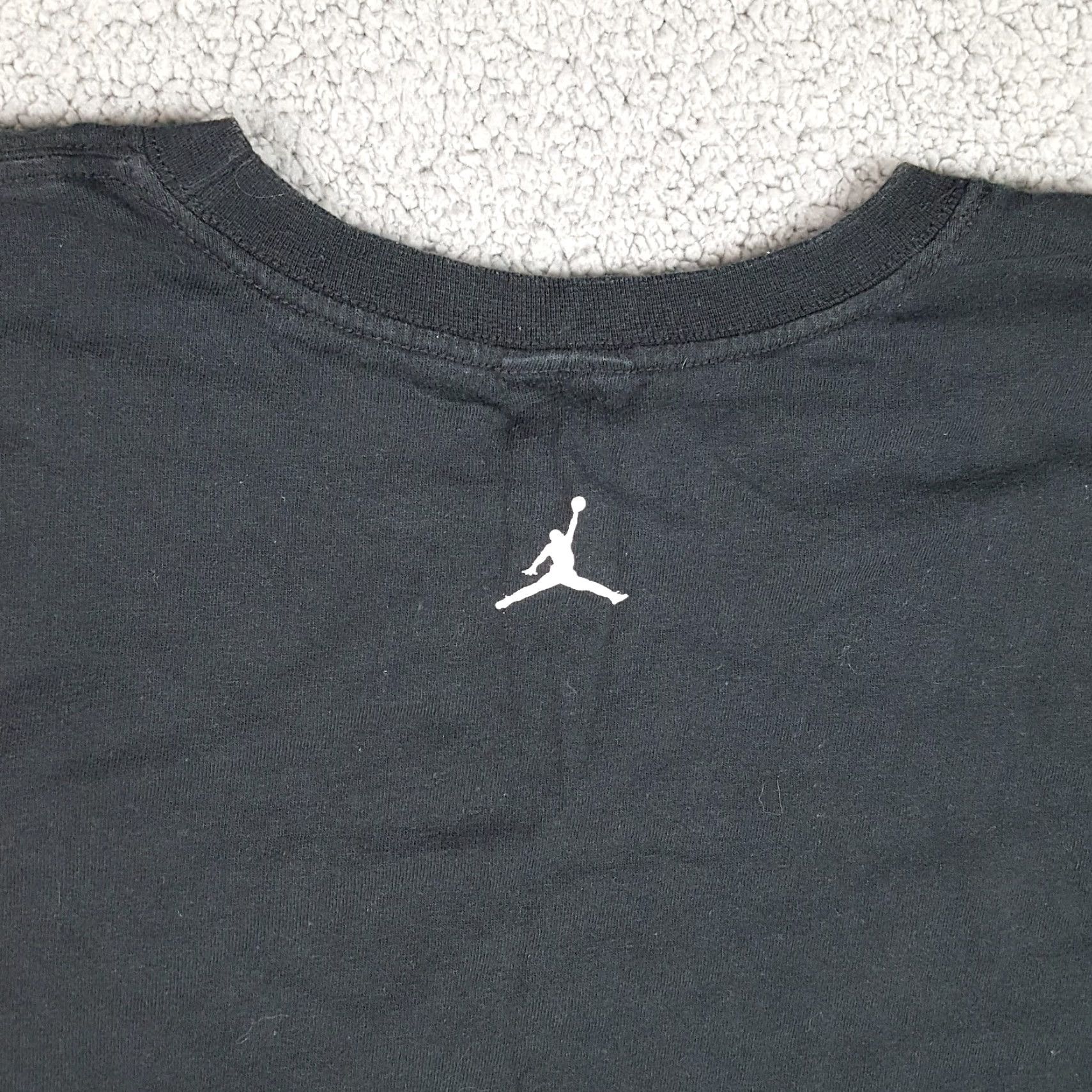 Nike VINTAGE Nike Air Jordan Retro Art Basketball T-Shirt Men's 2XL Black Cotton 90s 00s Sports Retro Y2K Size US XXL / EU 58 / 5 - 5 Thumbnail