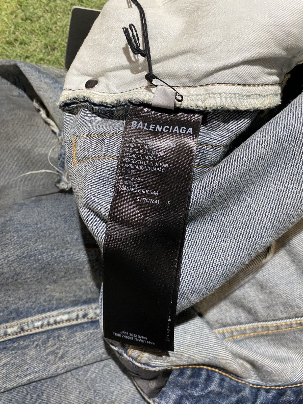 Balenciaga Balenciaga Oil Distress Denim Size US 32 / EU 48 - 4 Thumbnail