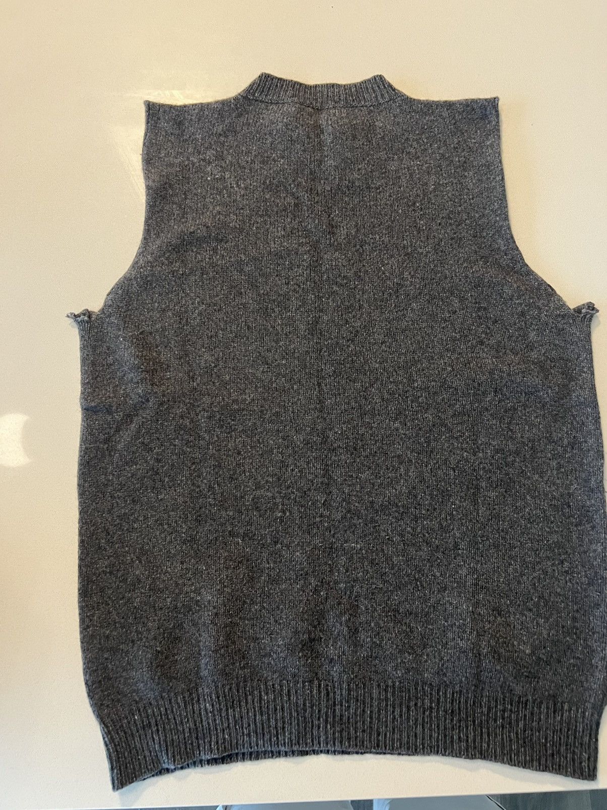 Raf Simons Raf Simons cashmere sweater vest Size US L / EU 52-54 / 3 - 3 Thumbnail