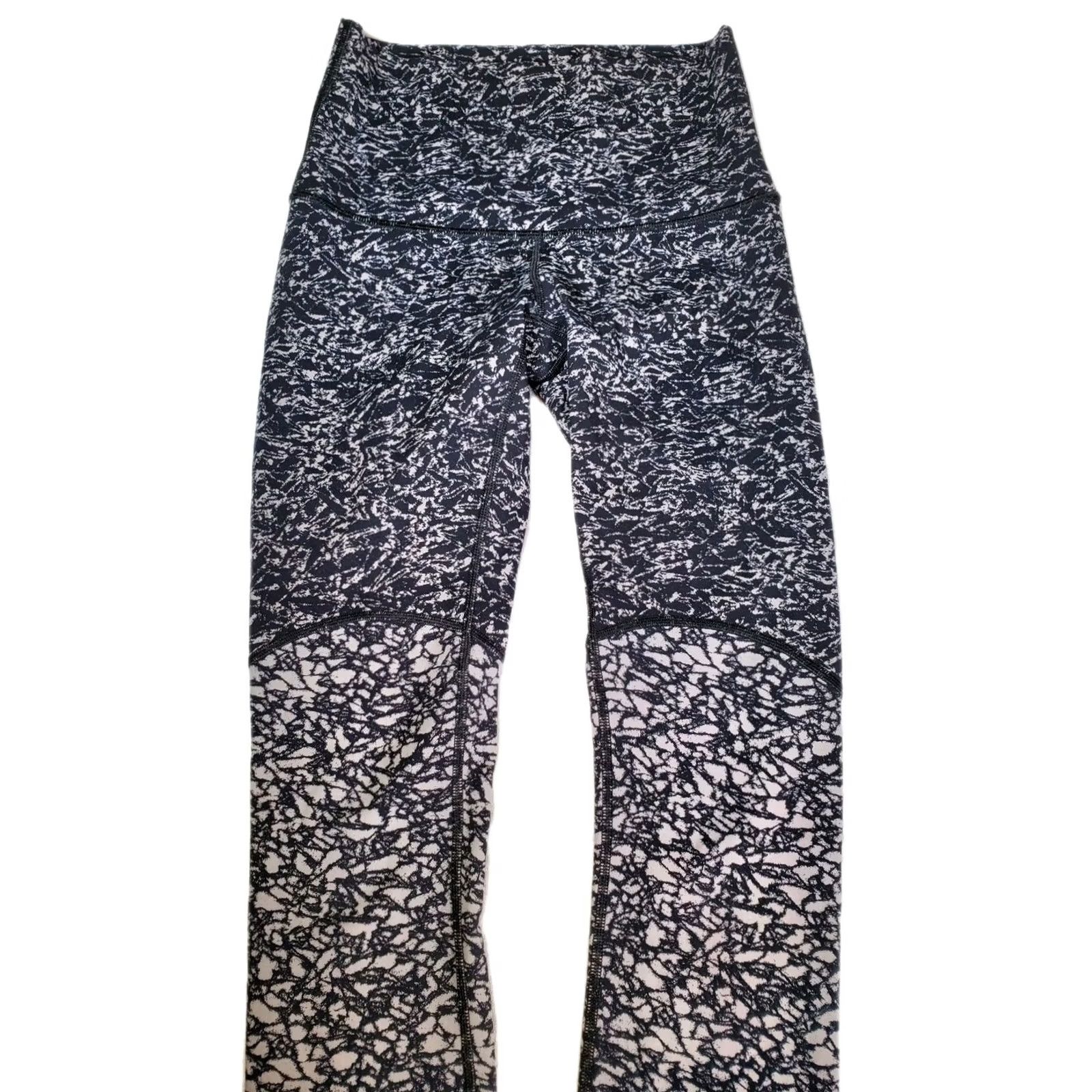 Lululemon Lululemon Compression Womens 6 ice breaker white black Wunder Under Pant Rise Block Women Size 28" / US 6 / IT 42 - 5 Thumbnail