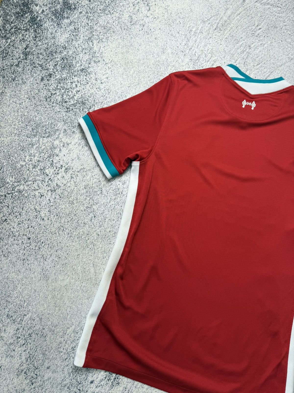Nike Vintage Liverpool Soccer Jersey Sportwear Nike tee Size US S / EU 44-46 / 1 - 15 Thumbnail