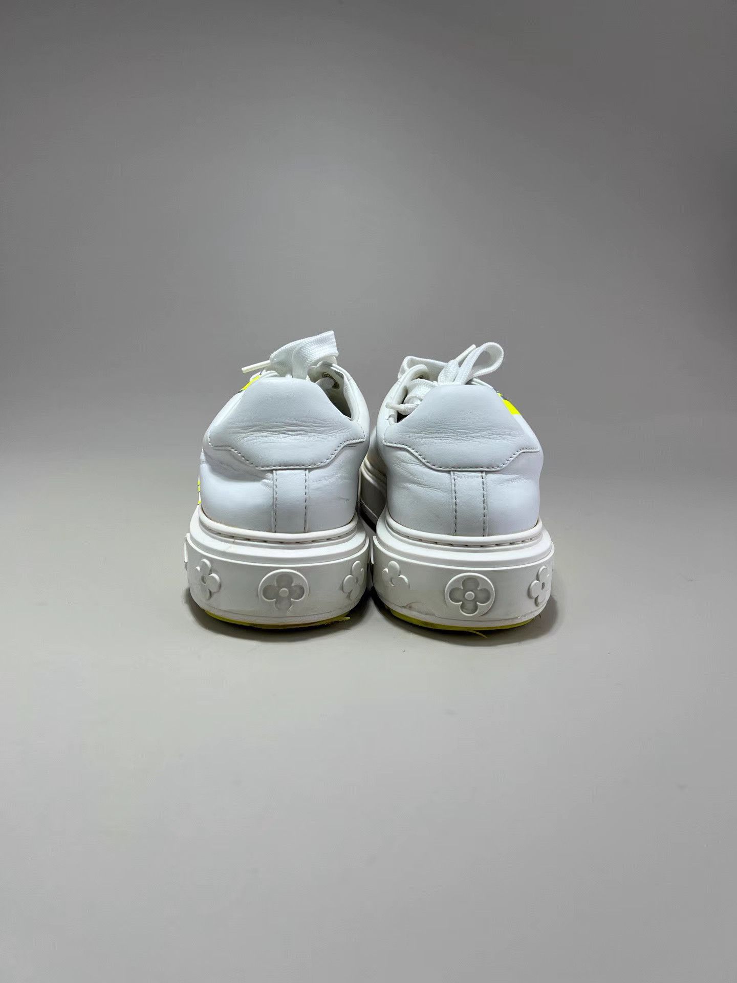 Louis Vuitton LOUIS VUITTON LV TIME OUT White & Yellow Sneakers Size US 7.5 / IT 37.5 - 3 Thumbnail