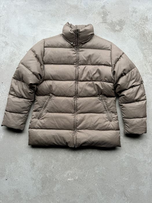 Moncler goose hot sale down jacket