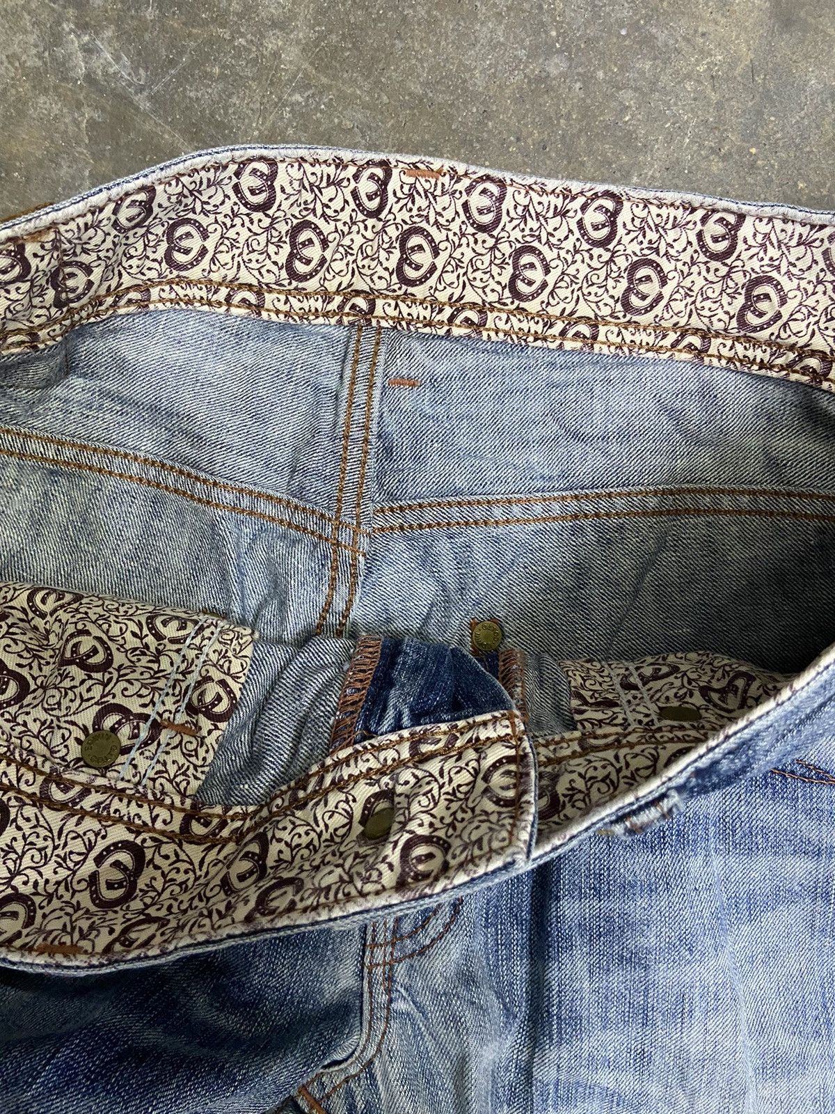 Le Grande Bleu (L.G.B.) 🔥 Vtg Edwin Jeans Blue Trip flare Street fashion distressed Size US 36 / EU 52 - 12 Thumbnail