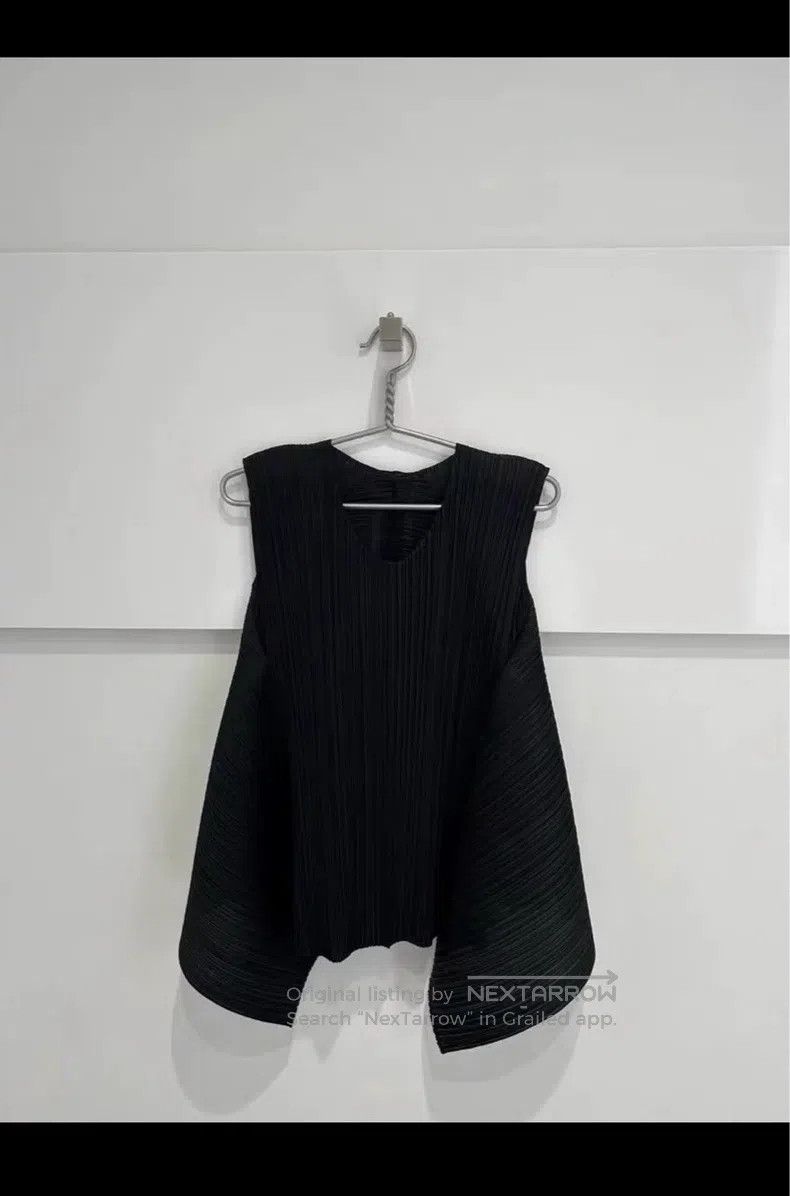 Issey Miyake Issey Miyake size:one size Fin Tank Top Irregular Top Blac Size XXS / US 00 / IT 34 - 1 Thumbnail