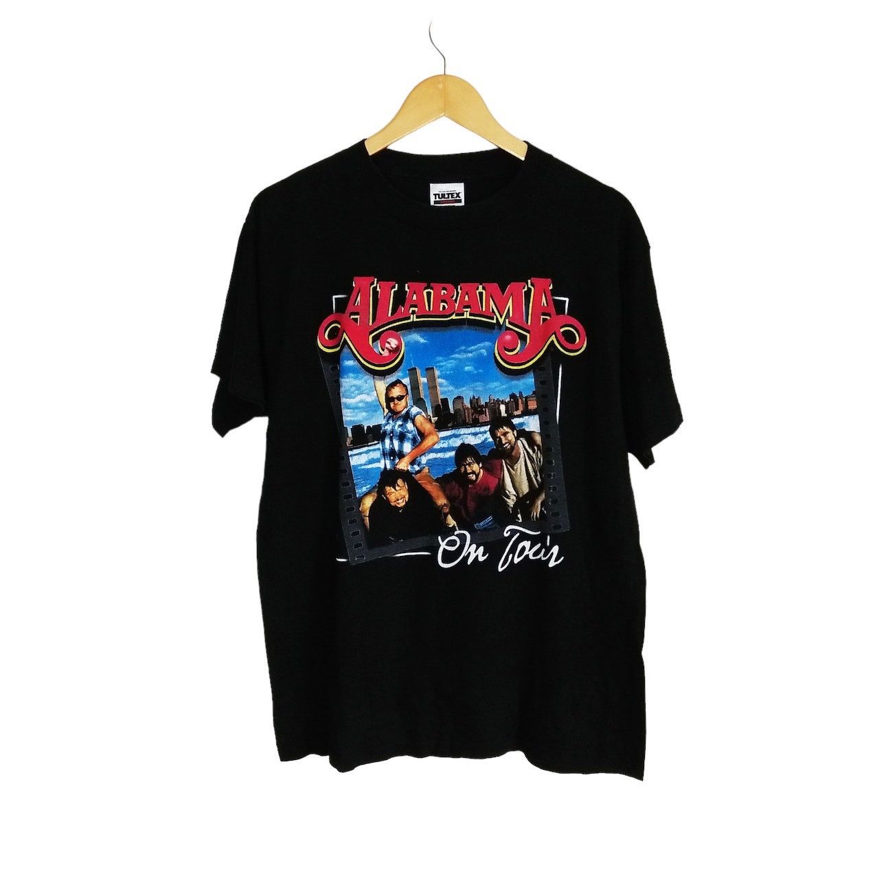 image of Band Tees x Rock T Shirt Vintage Alabama On Tour Band Shirt in Black, Men's (Size Large)
