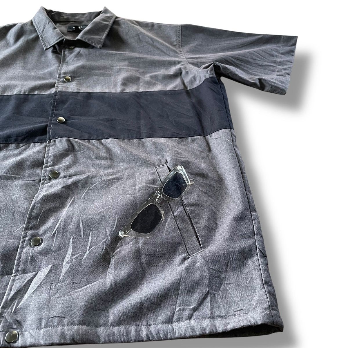 Beams Plus × Japanese Brand 🇯🇵 BEAMS HEART 2 TONES BUTTON UP SHIRT Size US L / EU 52-54 / 3 - 6 Thumbnail