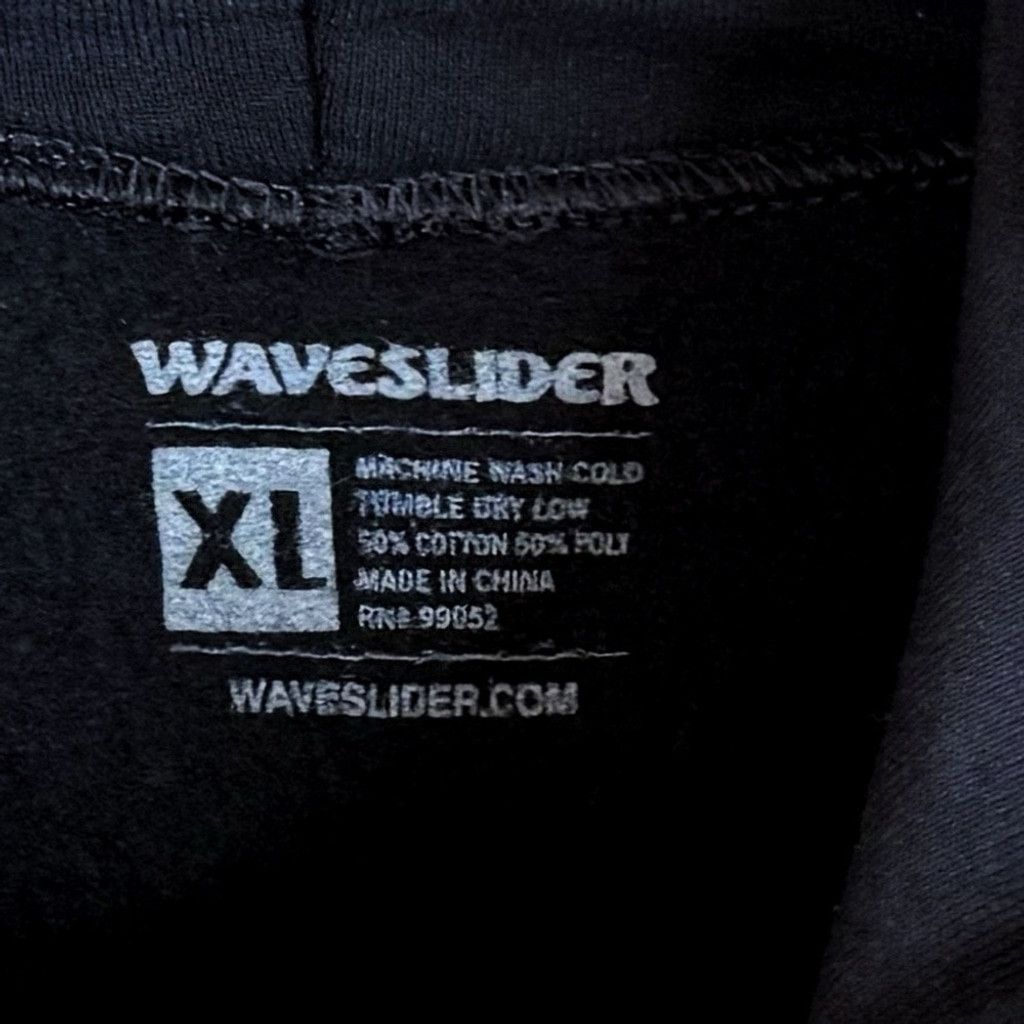 Other NWOT WAVESLIDER Women's Black Hoodie 70's Surf Graphic XL Size XL / US 12-14 / IT 48-50 - 4 Thumbnail