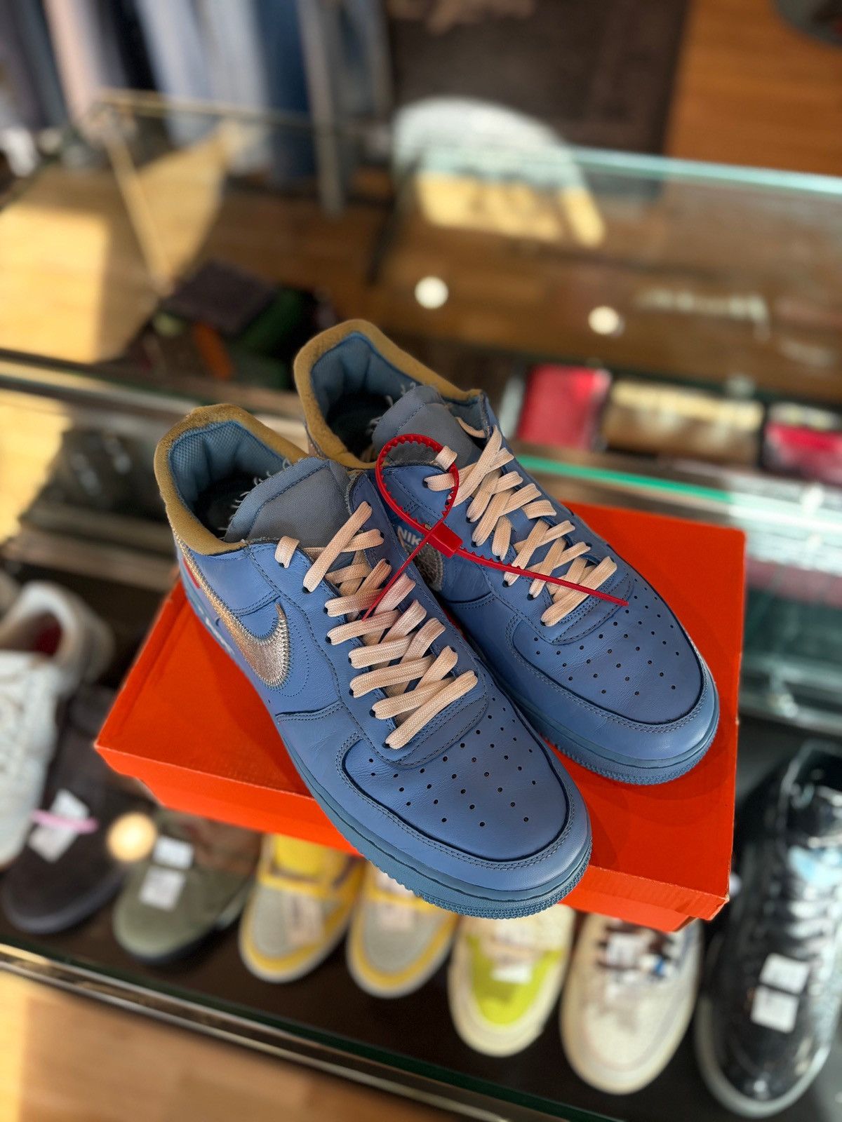 Nike × Off-White Air Force 1 Off-White MCA UNC Blue Clean RB Size 10.5 Size US 10.5 / EU 43-44 - 2 Thumbnail