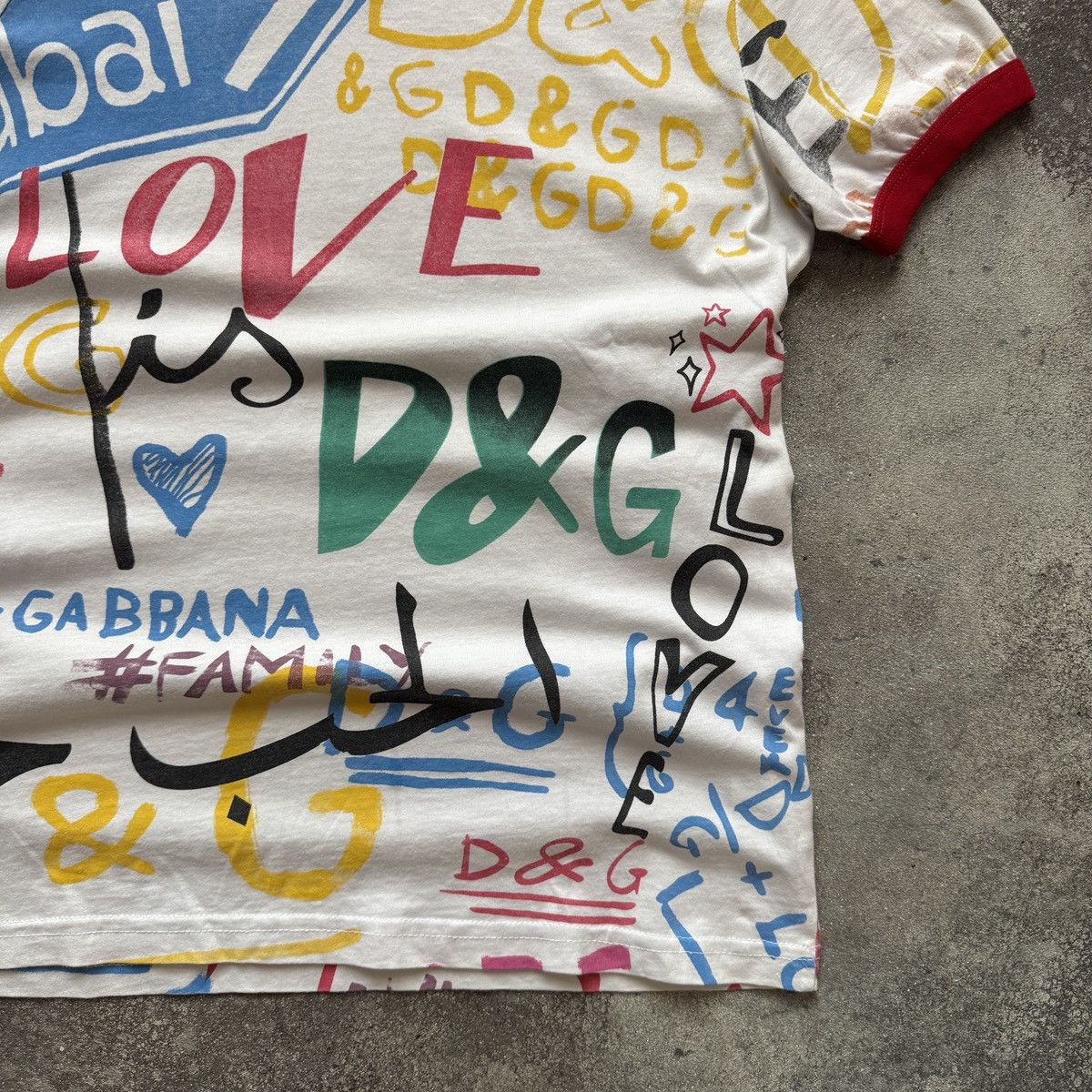 Dolce & Gabbana D&G Dolce & Gabbana Graffiti Print T-Shirt Size S / US 4 / IT 40 - 6 Thumbnail