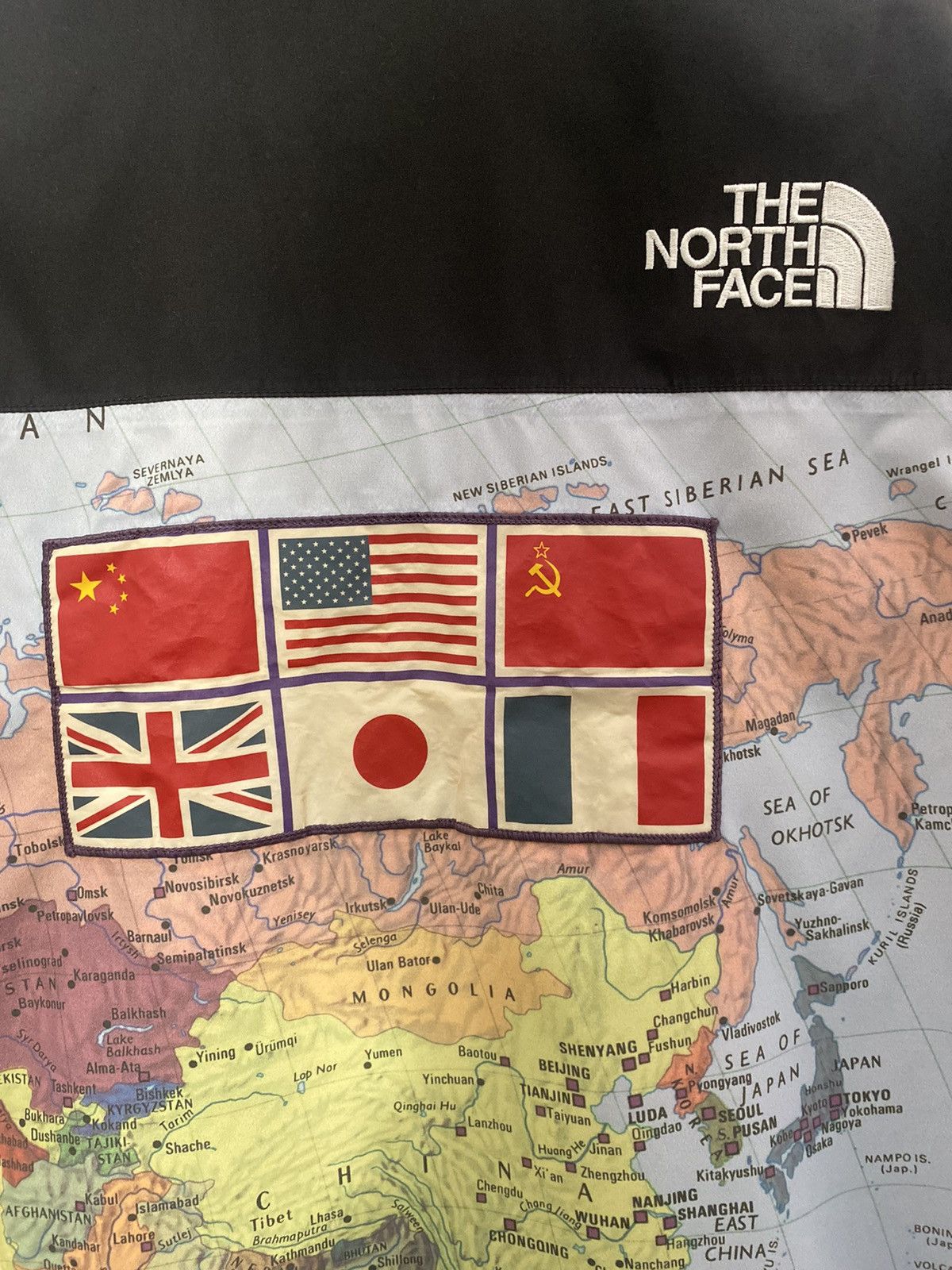 Supreme × The North Face The North Face x Supreme Atlas Coaches Jacket Size US M / EU 48-50 / 2 - 9 Thumbnail