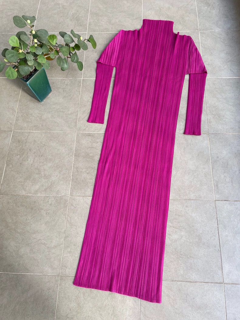 Issey Miyake Issey Miyake size:4 A rose-red long-sleeved dress with rig Size XS / US 0-2 / IT 36-38 - 4 Thumbnail