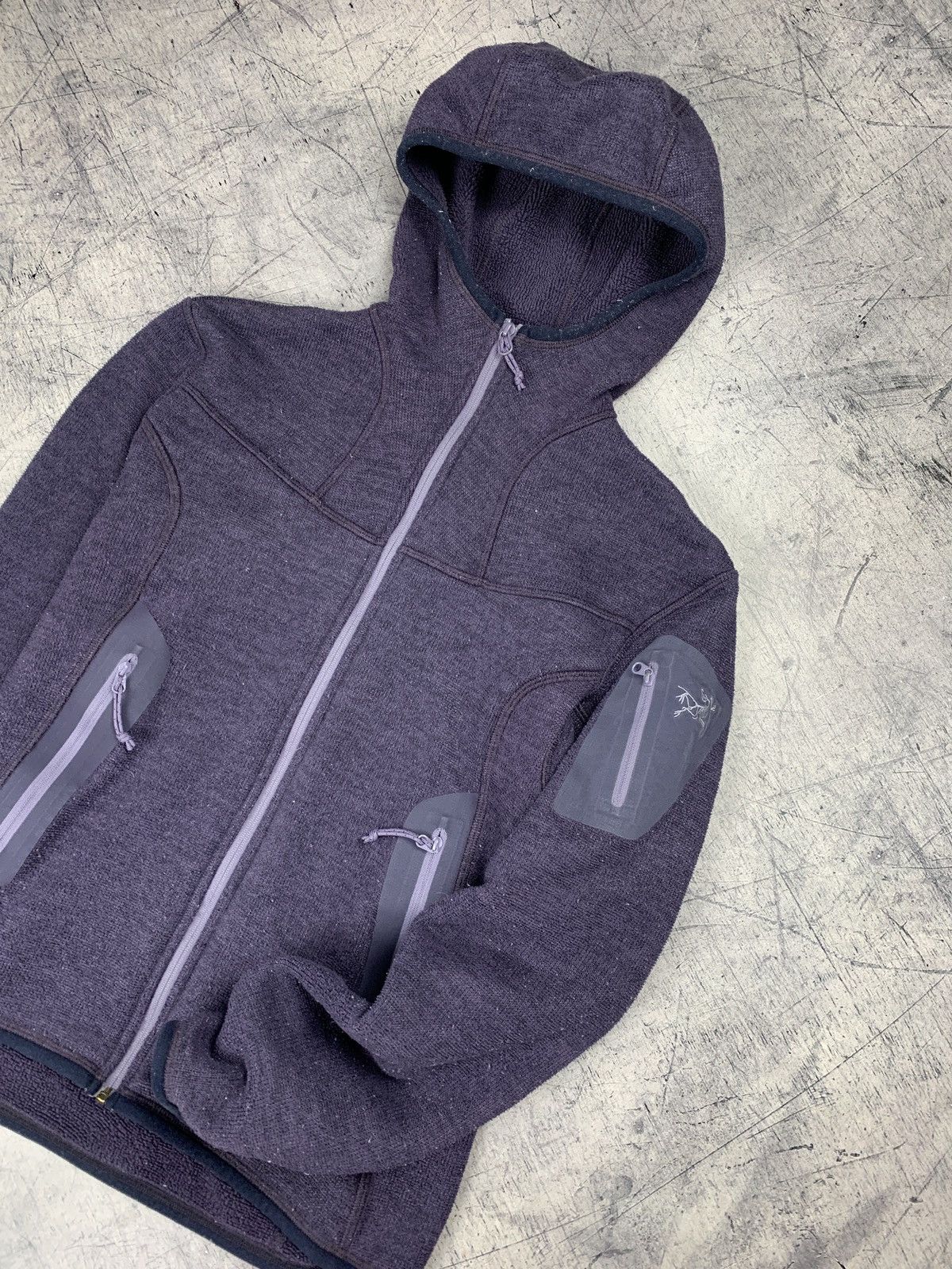 Arc'teryx Arcteryx Full Zip Hoodie Purple Size S Women’s Outdoor Ski Size S / US 4 / IT 40 - 4 Thumbnail