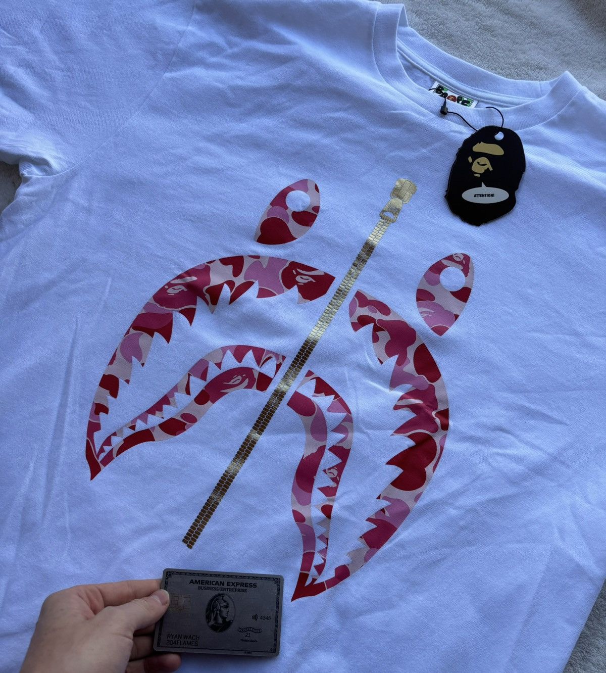 Bape Bape White/Pink Camo Shark Tee Size US XL / EU 56 / 4 - 2 Thumbnail
