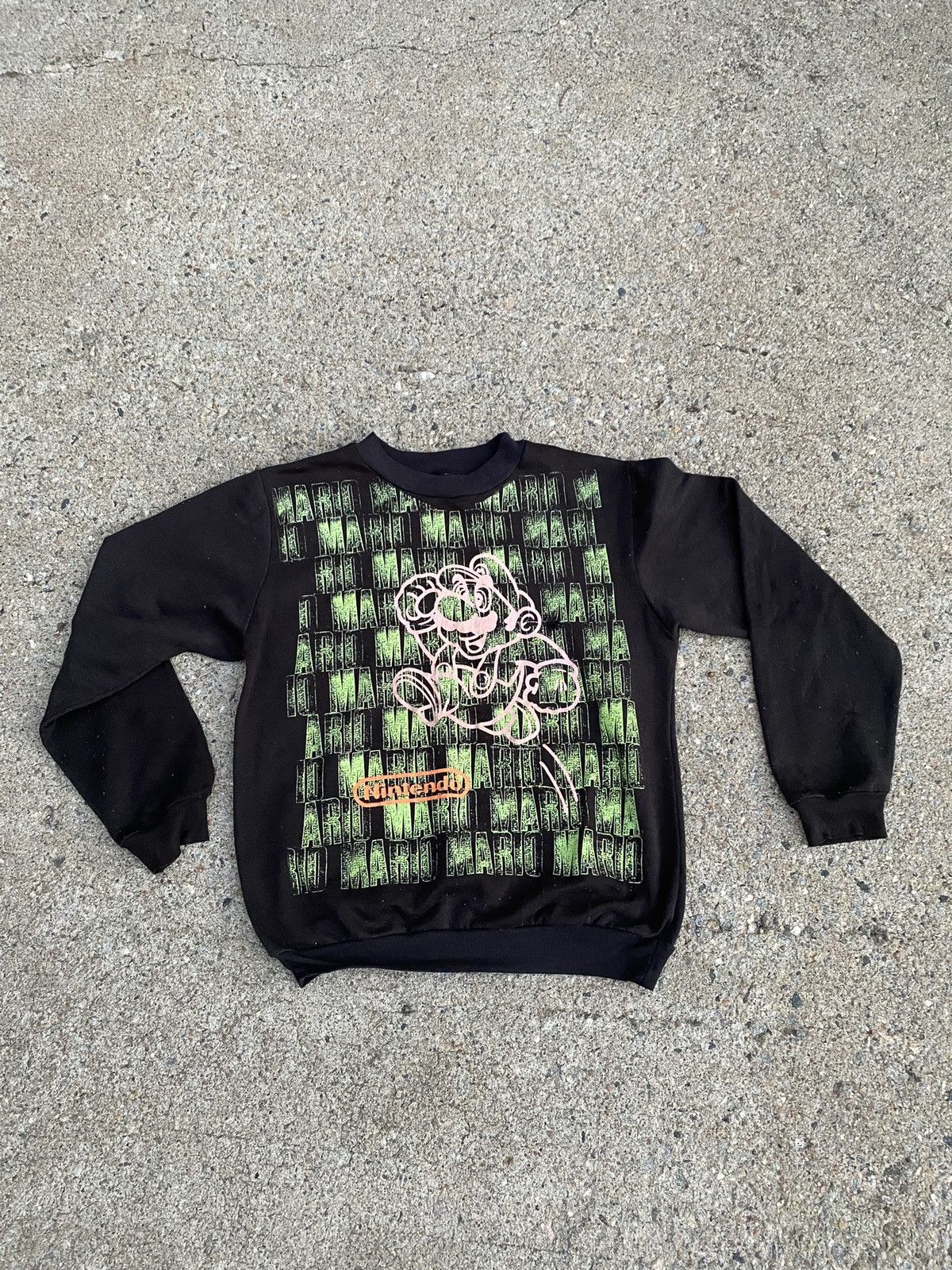 Nintendo × Vintage Vintage 1989 rare Nintendo Mario matrix Crewneck Size US S / EU 44-46 / 1 - 1 Thumbnail