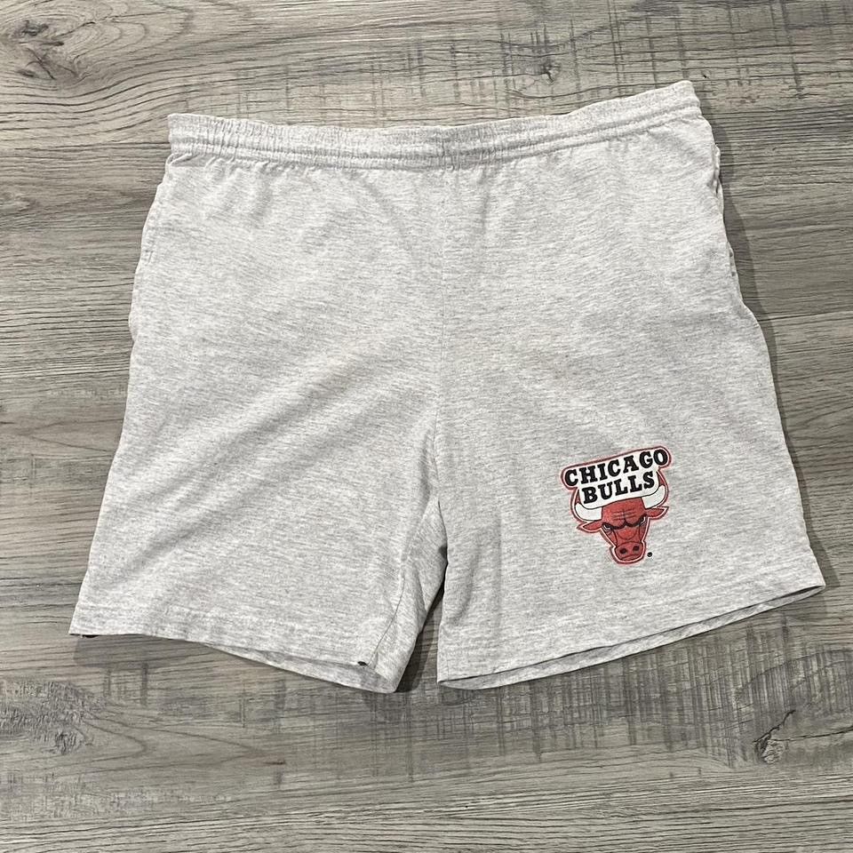 retro bulls shorts
