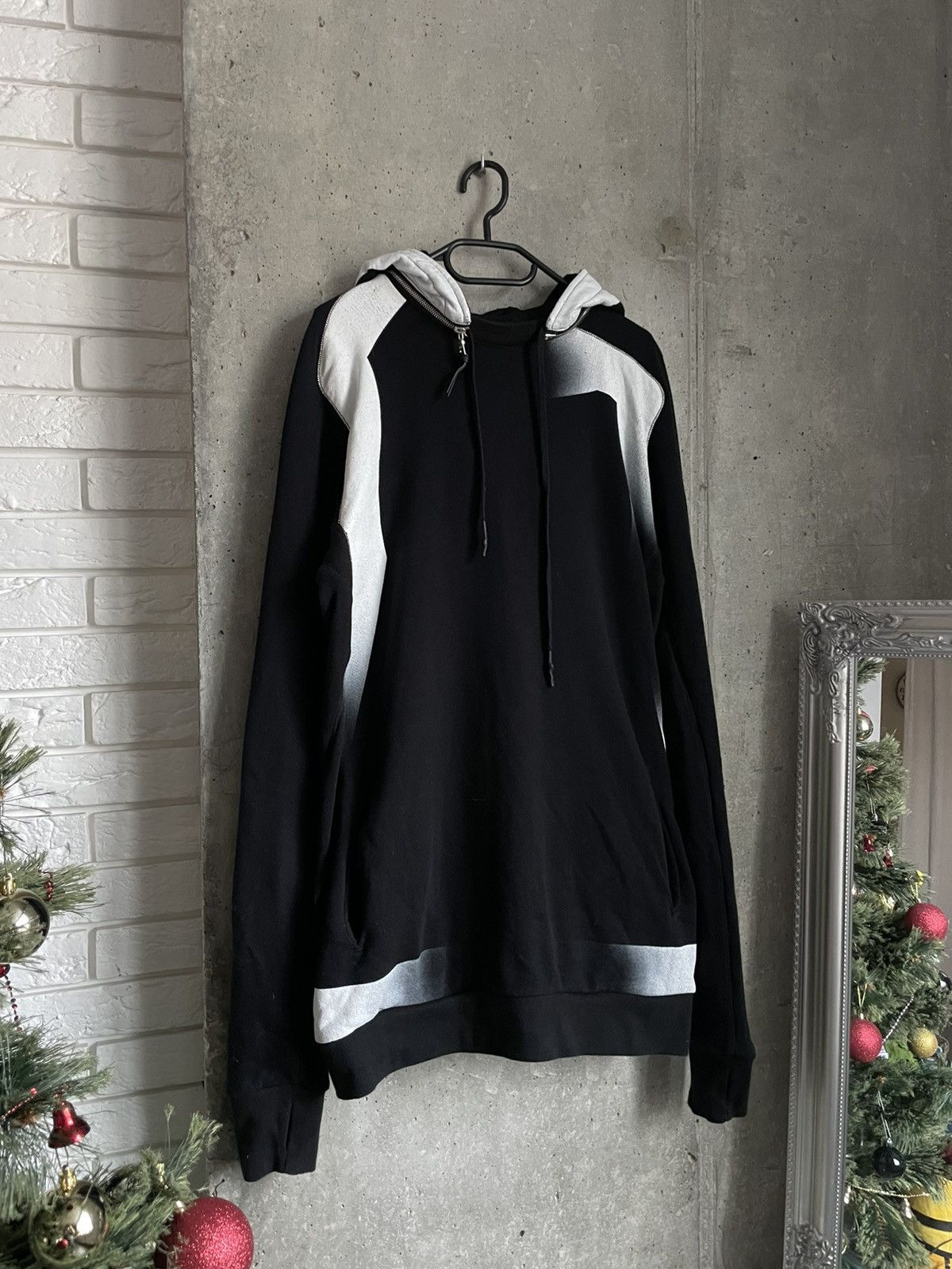 image of 11 By Boris Bidjan Saberi x Boris Bidjan Saberi Boris Bidjan Long Tall Hoodie Zipper Slim Sweater P
