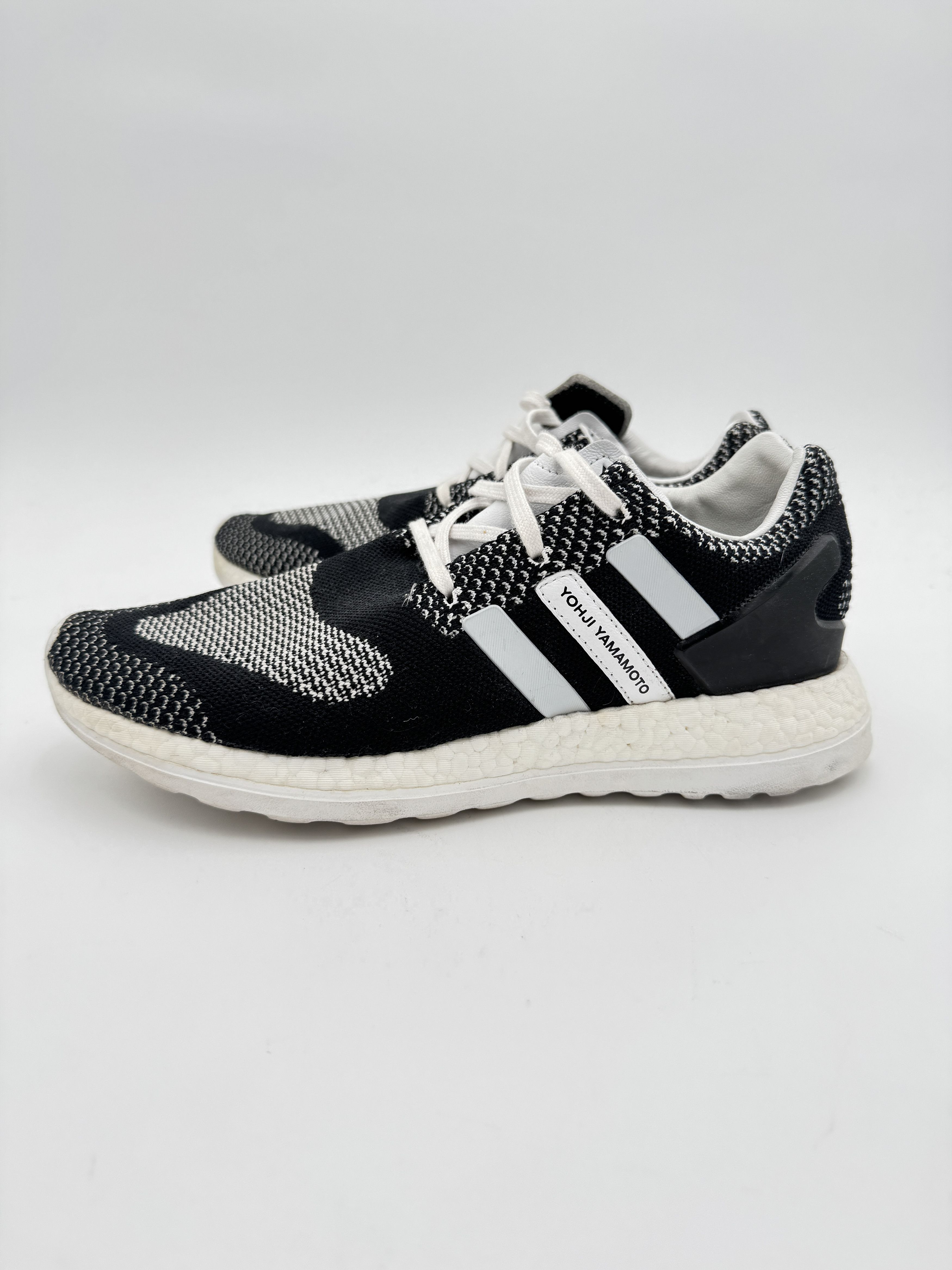 Adidas × Y-3 adidas Y-3 Pureboost ZG Knit Black White OG Size US 9 / EU 42 - 4 Thumbnail