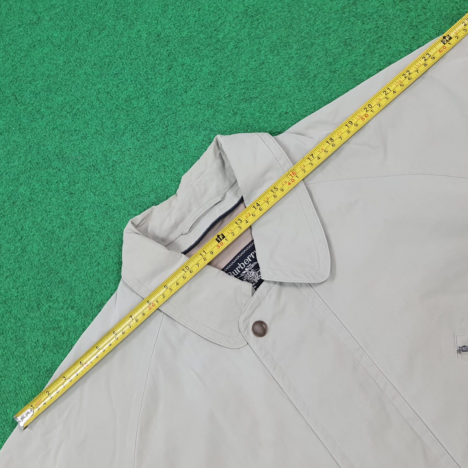 Burberry Vintage Burberrys' Field Jacket Parka C307N15 Size US XL / EU 56 / 4 - 9 Thumbnail