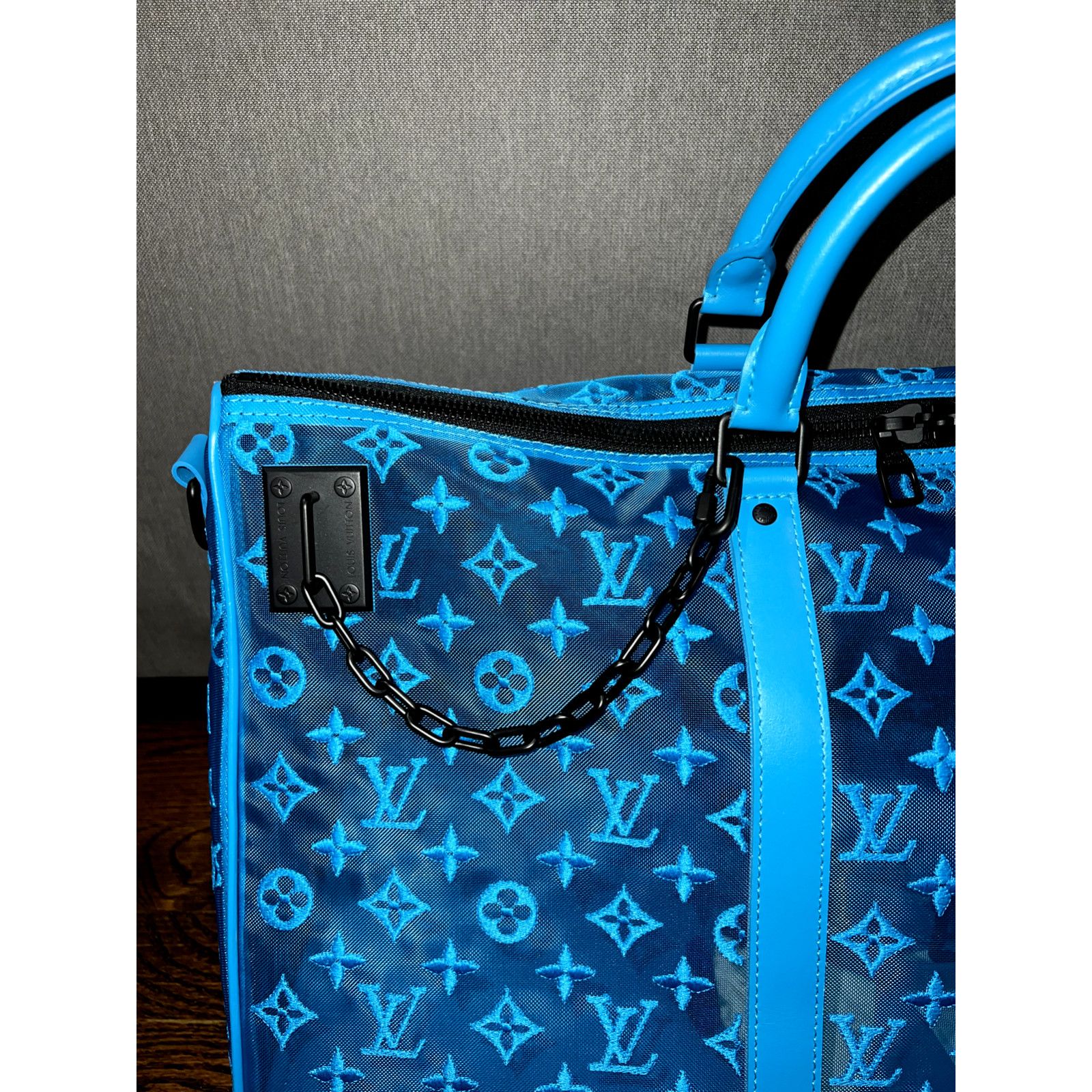 Louis Vuitton Louis Vuitton Keepall Bandouliere Triangle Mesh Travel Bag Size ONE SIZE - 3 Thumbnail