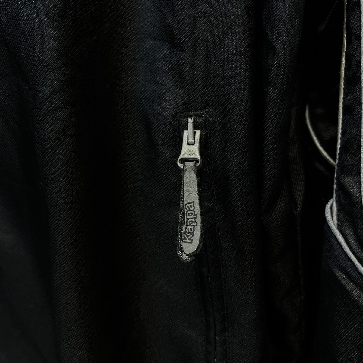 Kappa Vintage 90s Kappa F.C Juventus Zip Up Jacket RARE size L Size US L / EU 52-54 / 3 - 15 Thumbnail