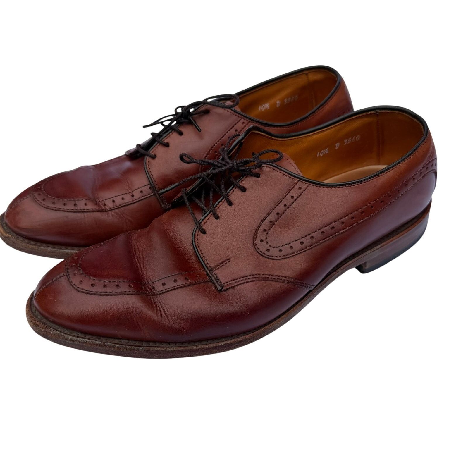 Allen Edmonds Allen Edmonds Kingsley Wingtip Oxford 10.5D Brown Size US 10.5 / EU 43-44 - 1 Thumbnail