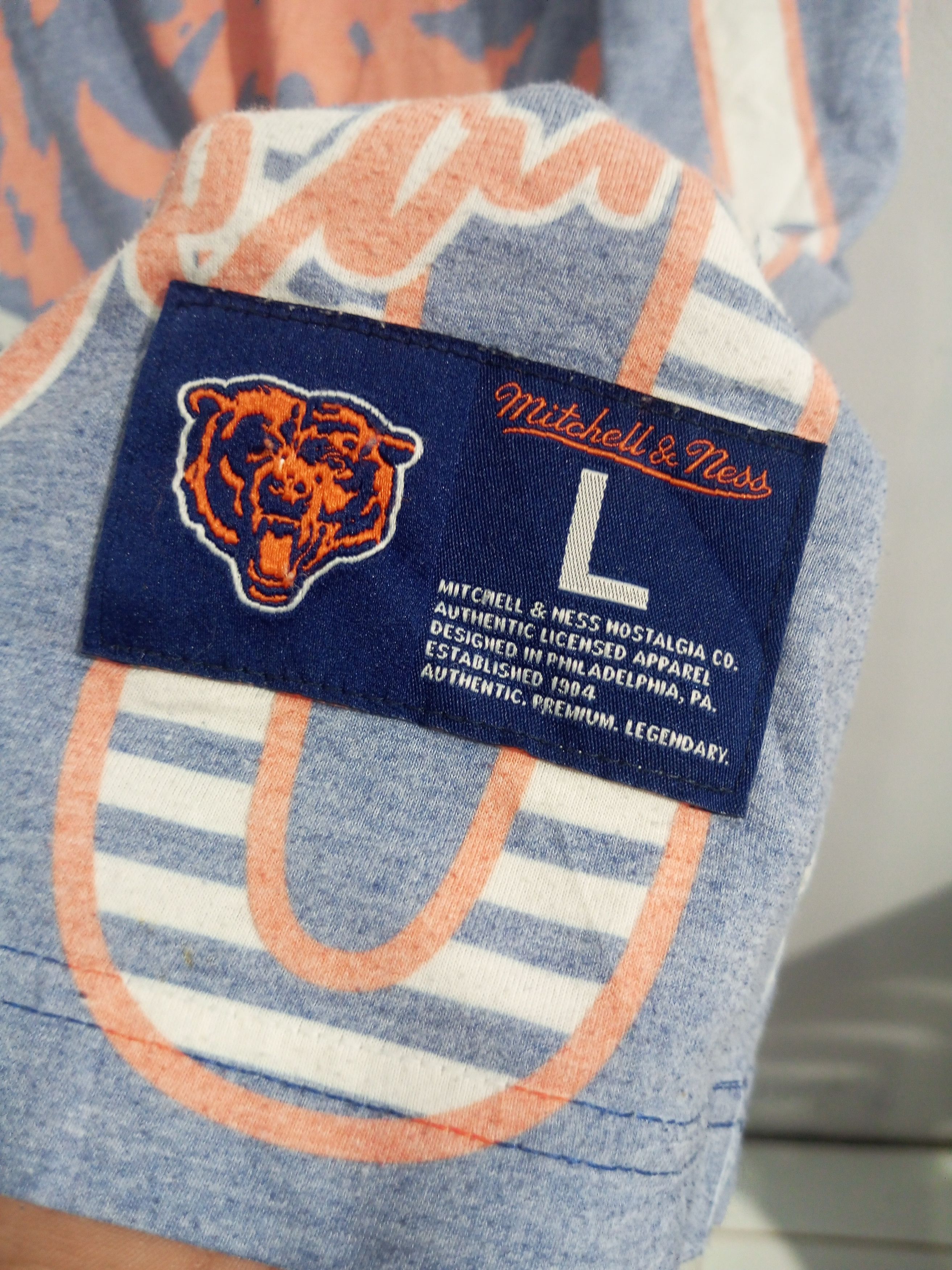 Mitchell & Ness × NFL × Vintage Vintage Mitchell & ness nostalgia NFL Chicago Bears t shirt Size US L / EU 52-54 / 3 - 6 Thumbnail
