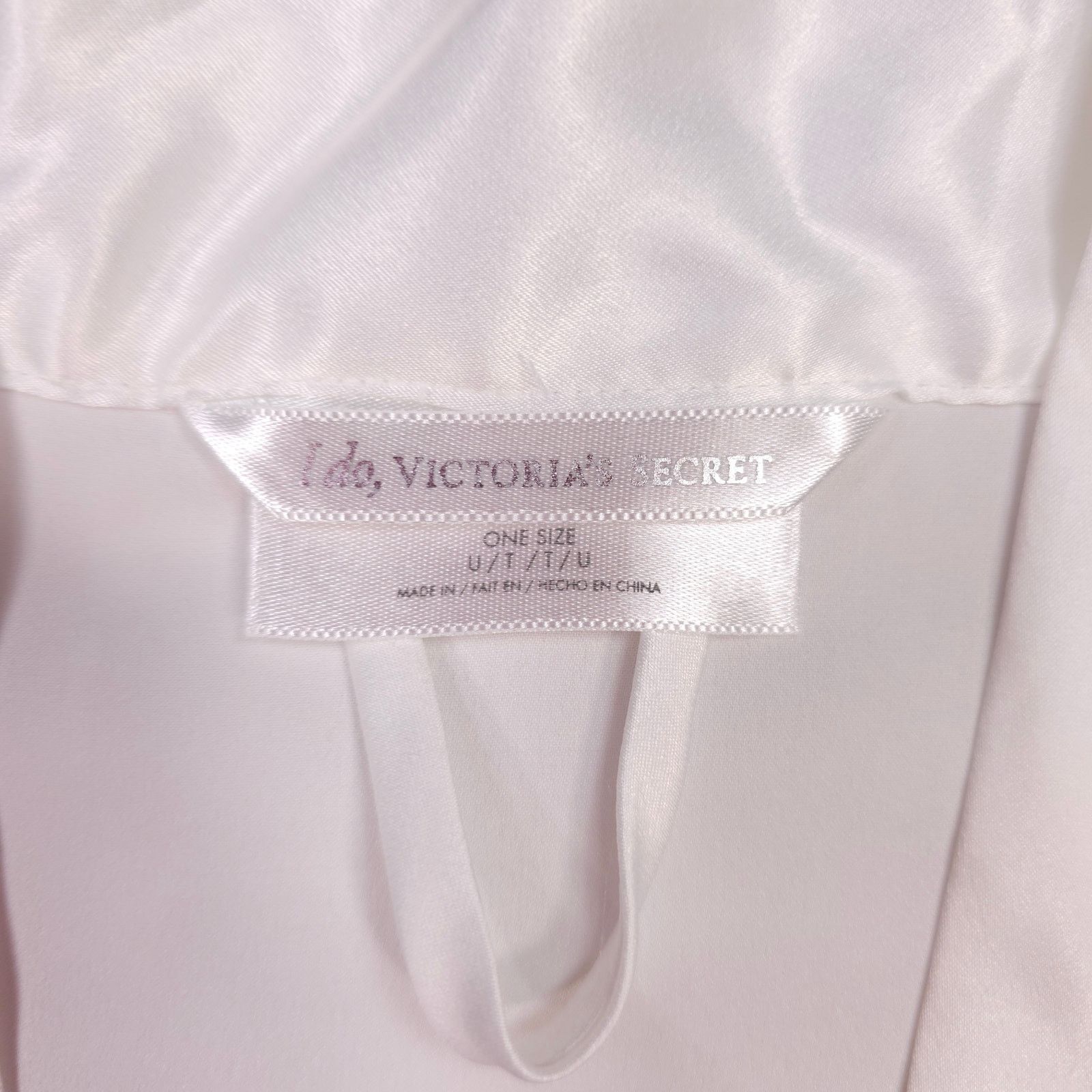 Victoria's Secret Victoria's Secret I Do Rhinestone Bride Satin Robe White Size ONE SIZE - 7 Thumbnail
