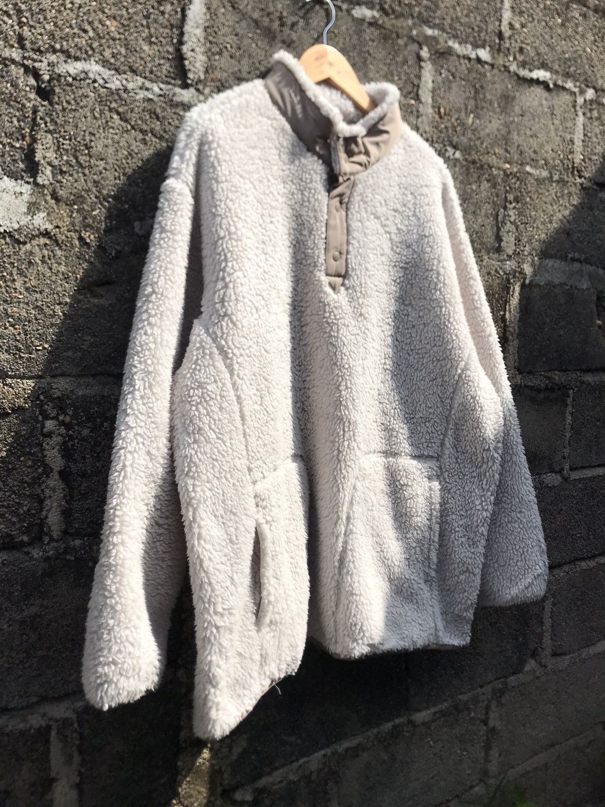 Uniqlo × White Mountaineering 🔥White Mountaineering Uniqlo Pullover Fleece Size US XXL / EU 58 / 5 - 2 Thumbnail