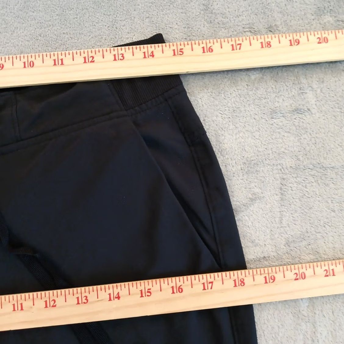 Athleta Athleta Pants Womens Size 6 Black Drawstring Pockets 25x27 Low Rise Ankle Straight 27 Inseam Size 28" / US 6 / IT 42 - 2 Thumbnail