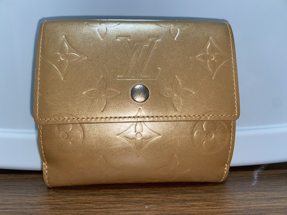 Louis Vuitton Louis Vuitton Wallet Size ONE SIZE - 2 Thumbnail