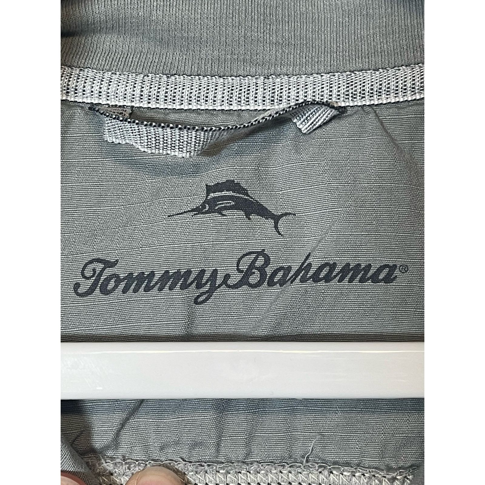 Tommy Bahama Tommy Bahama Mickey Mouse Mens Size M Blue 1/4 Zip Sweater Size M / US 6-8 / IT 42-44 - 4 Thumbnail